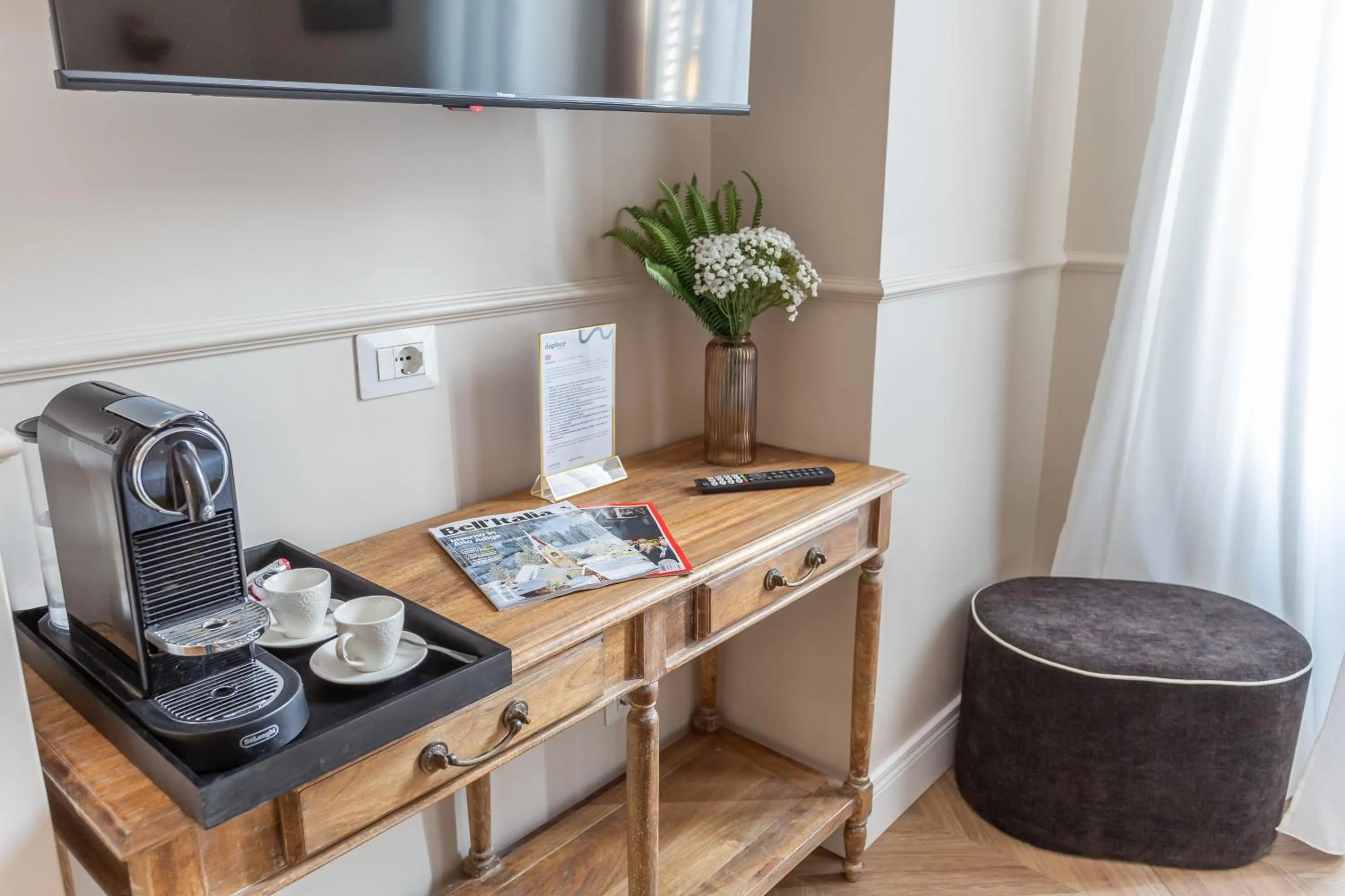 Coffee/tea facilities in Daplace - La Mongolfiera Rooms in Navona