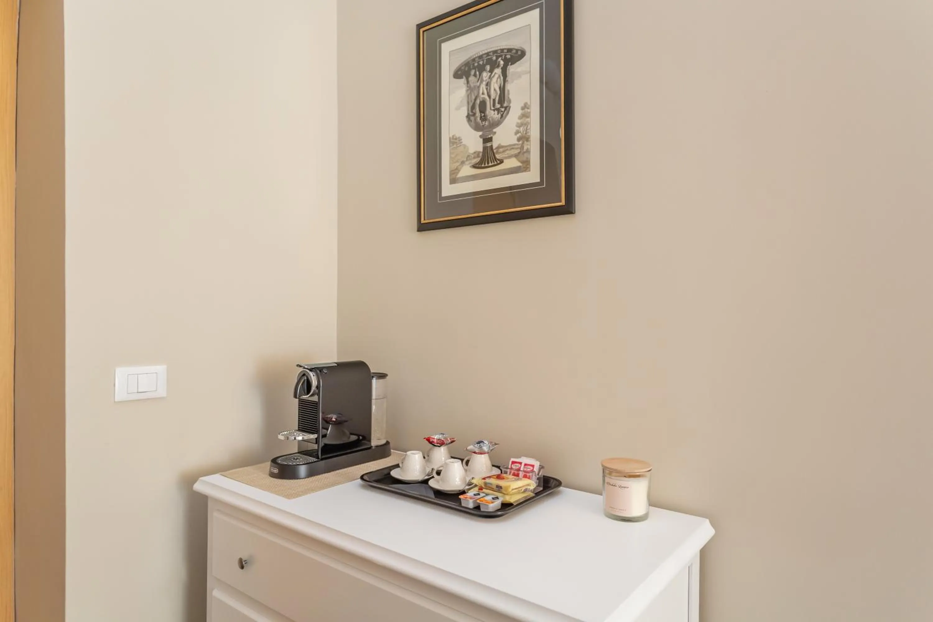 Coffee/tea facilities in Daplace - La Mongolfiera Rooms in Navona