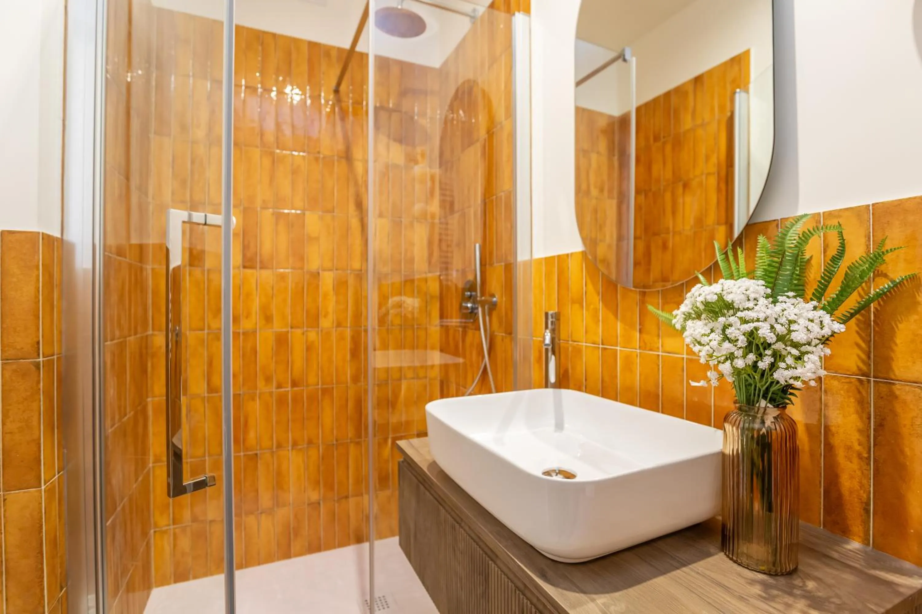 Bathroom in Daplace - La Mongolfiera Rooms in Navona