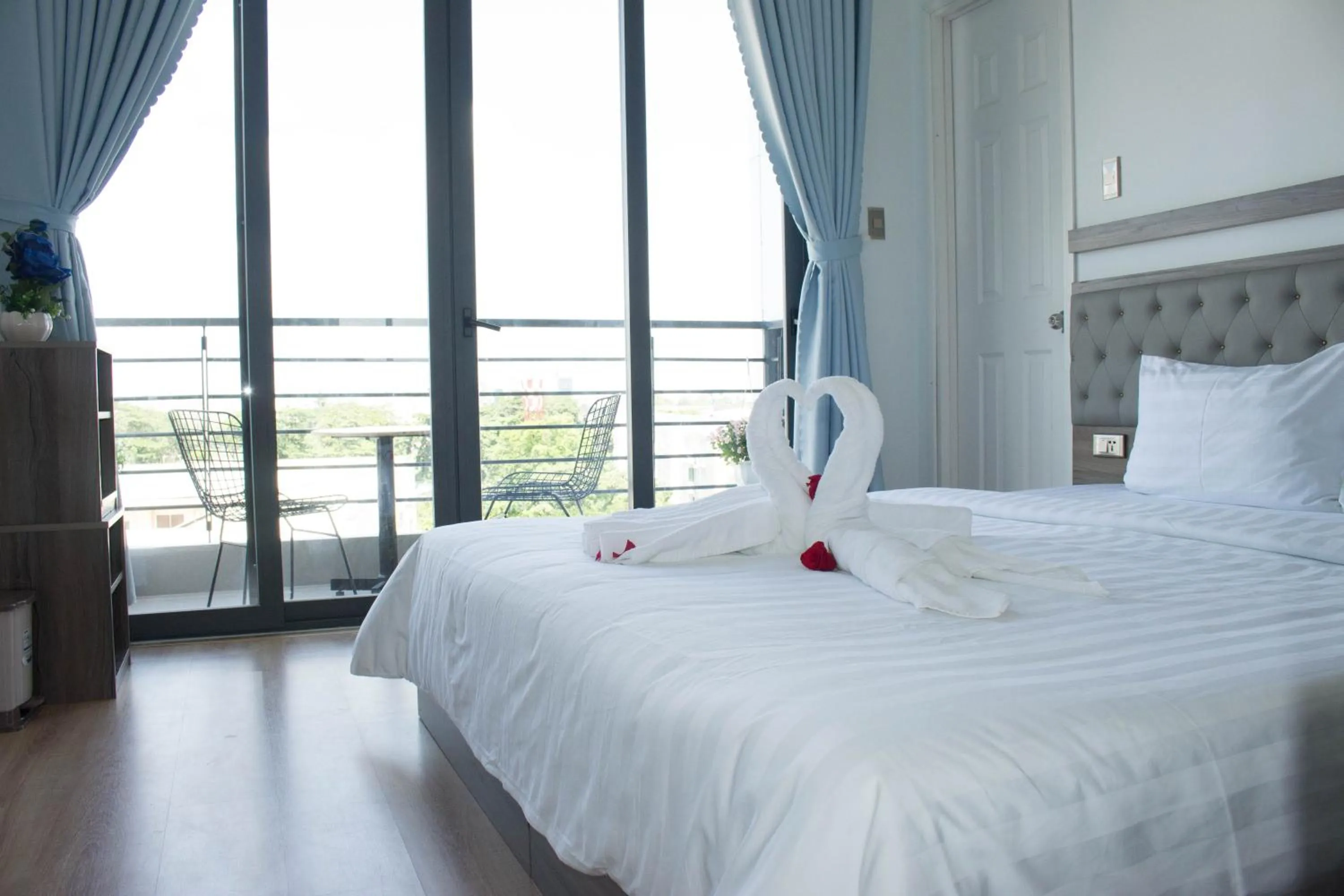 Bed in Winston Hotel