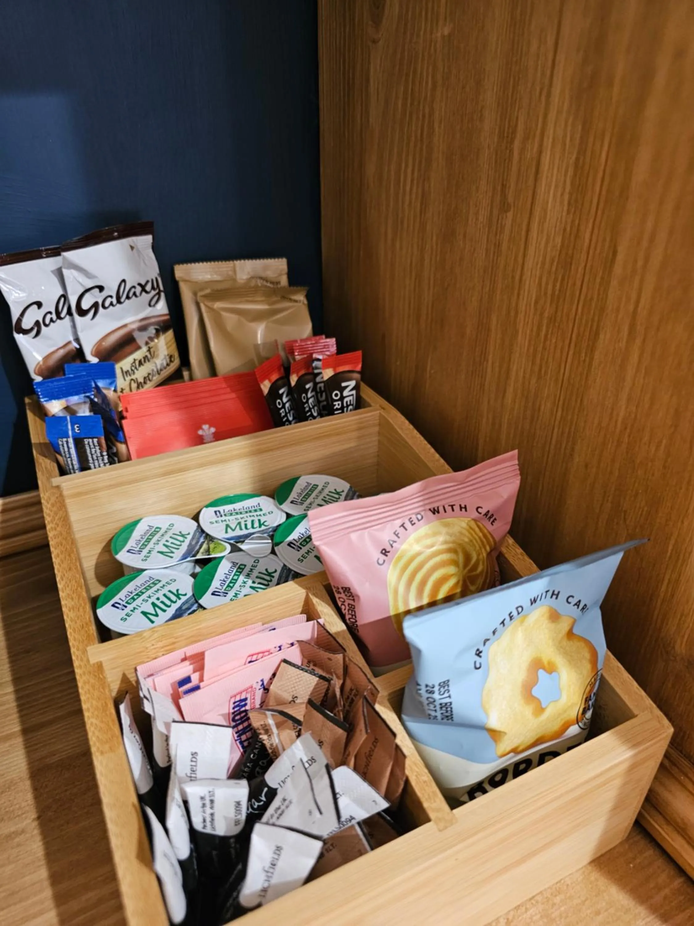 Coffee/tea facilities in St George's Guest House