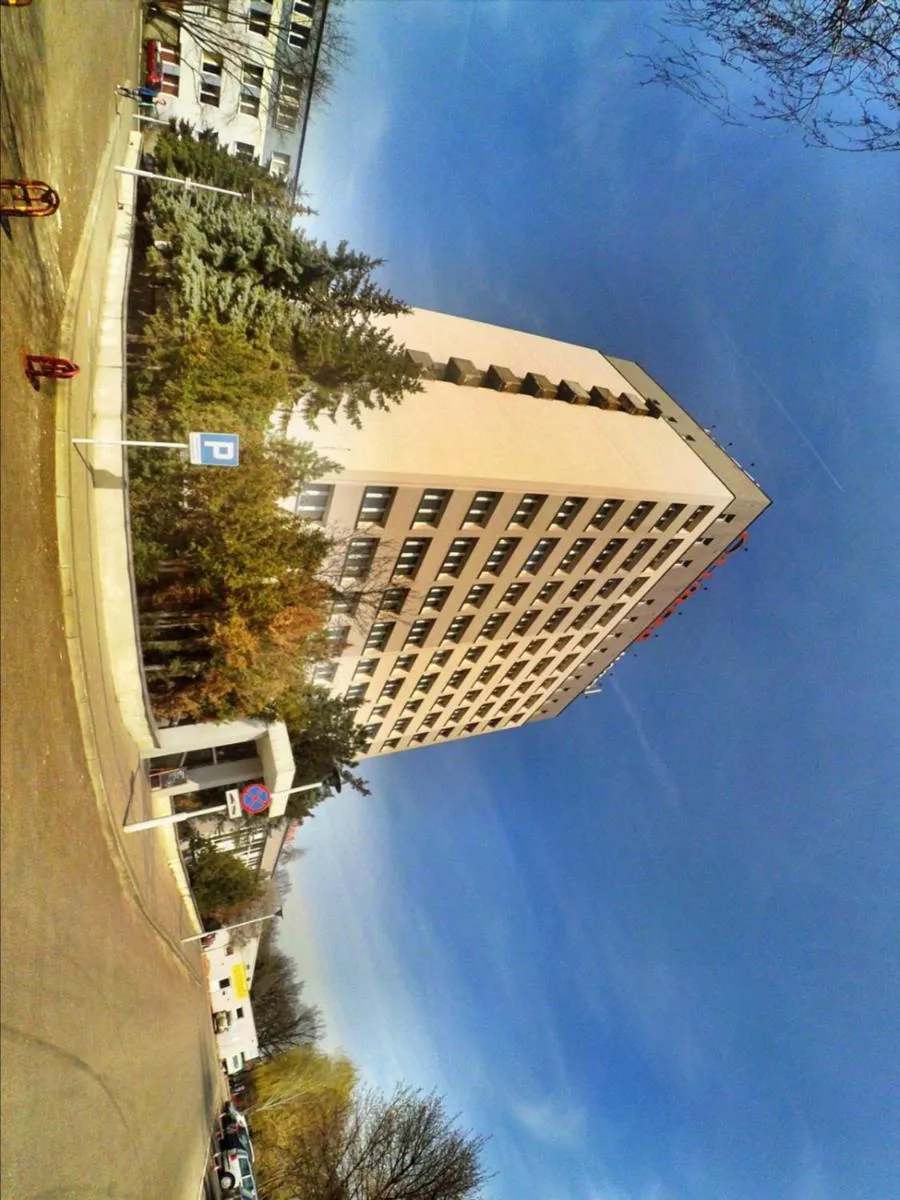 Property building in Olimpia