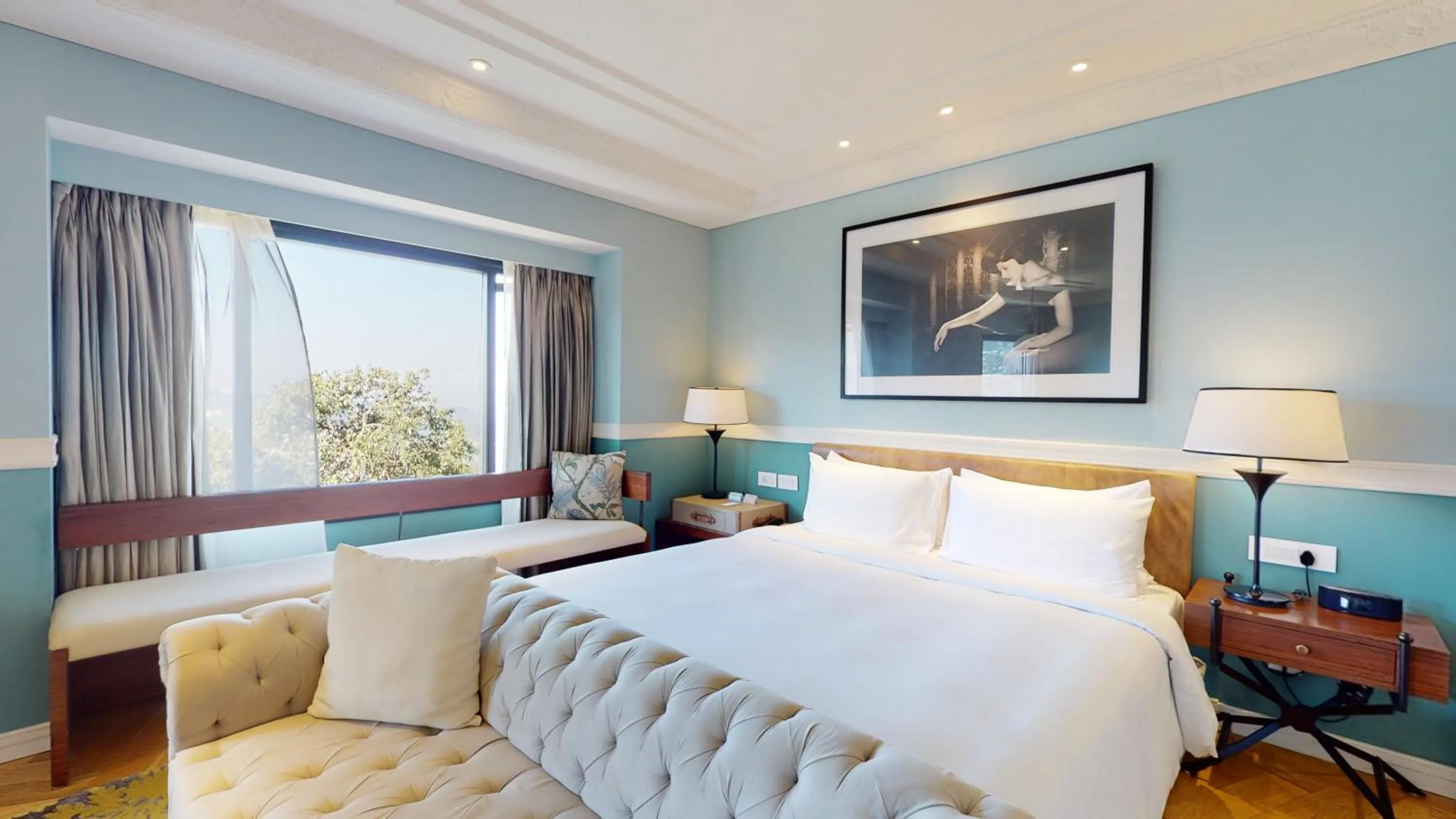 View (from property/room), Bed in Radisson Hotel Shimla