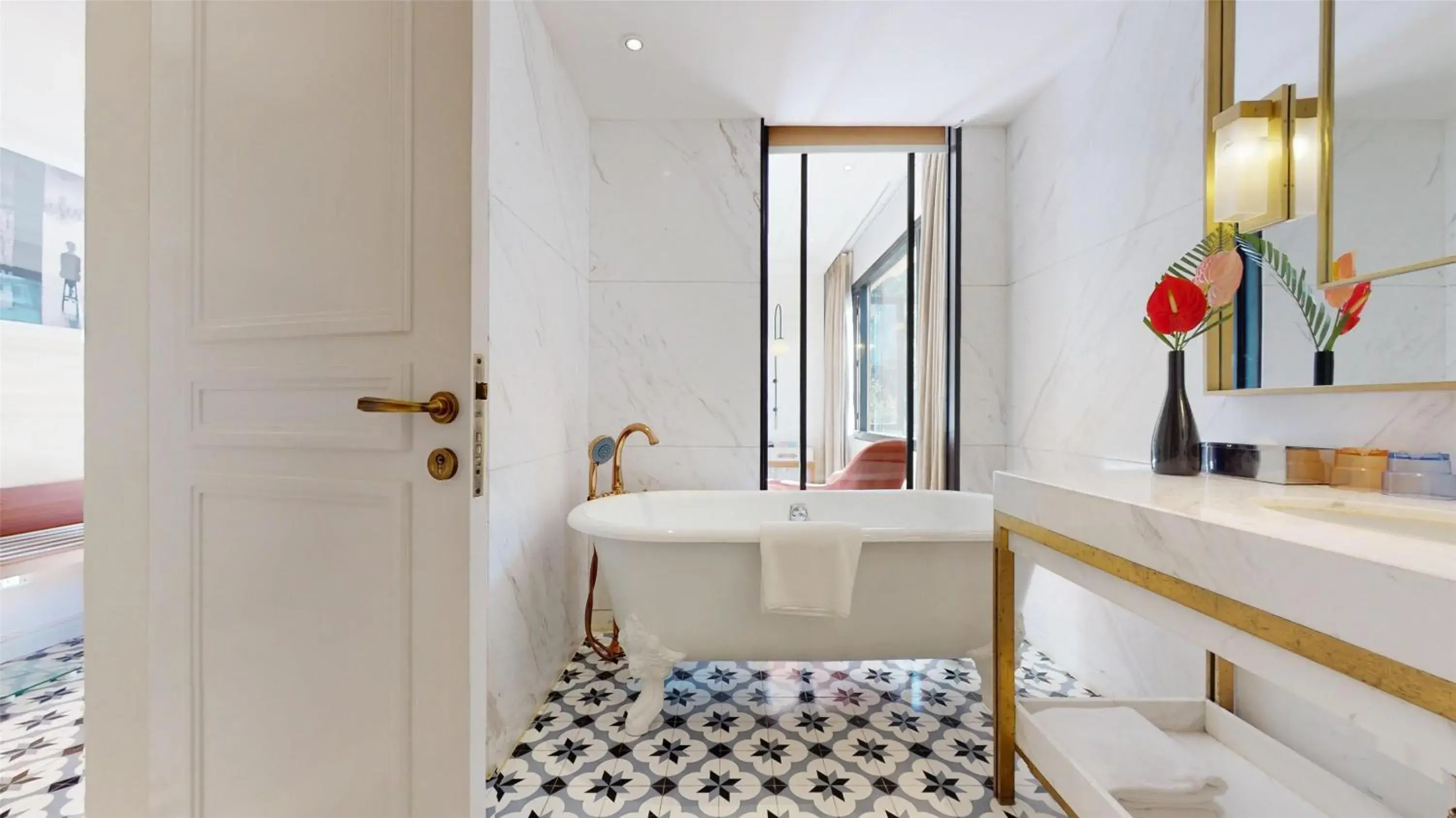 Bathroom, Bed in Radisson Hotel Shimla Bathroom, Bed in Radisson Hotel Shimla