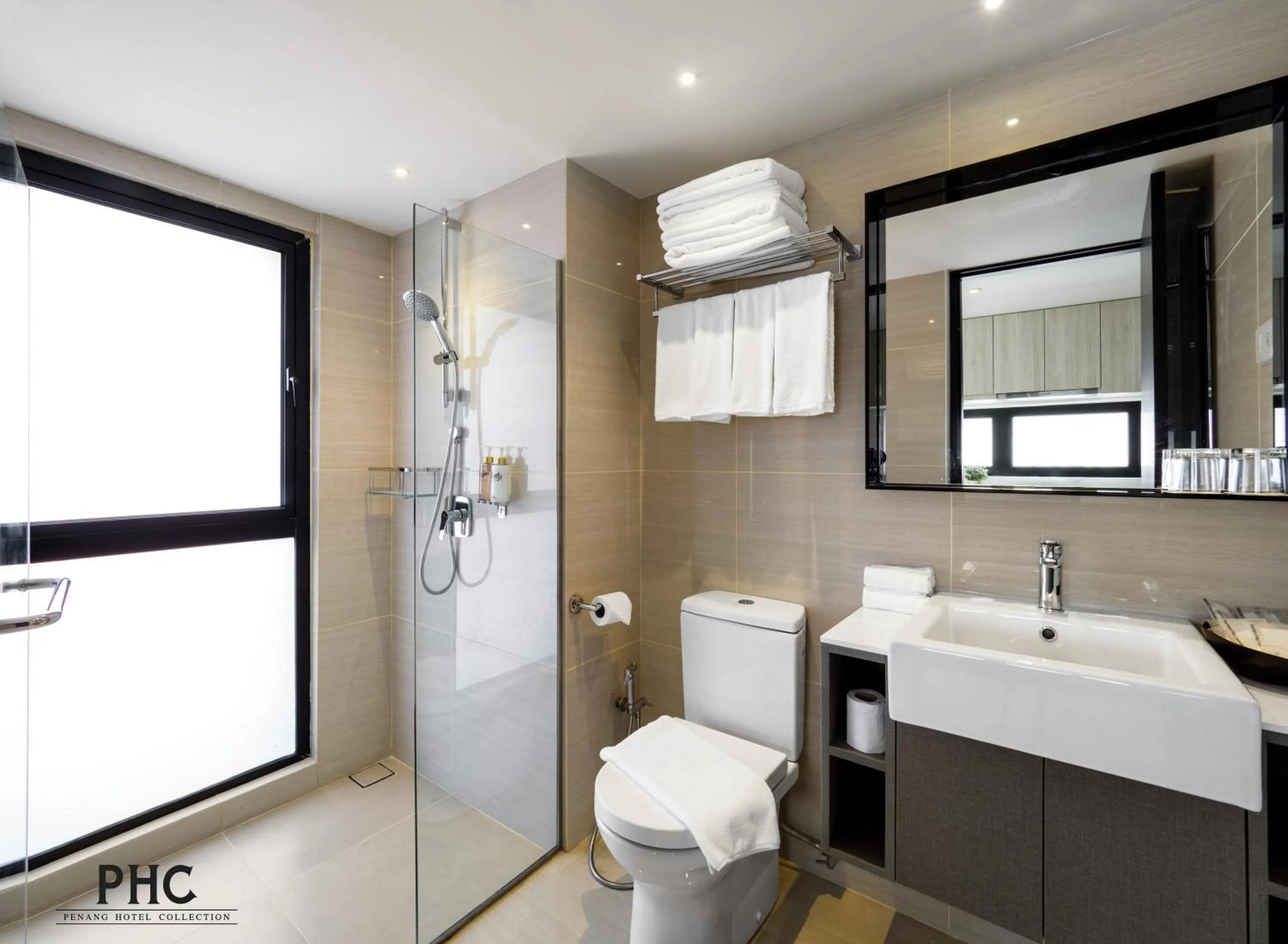 Shower in Macallum Central Hotel Managed by The Ascott Limited