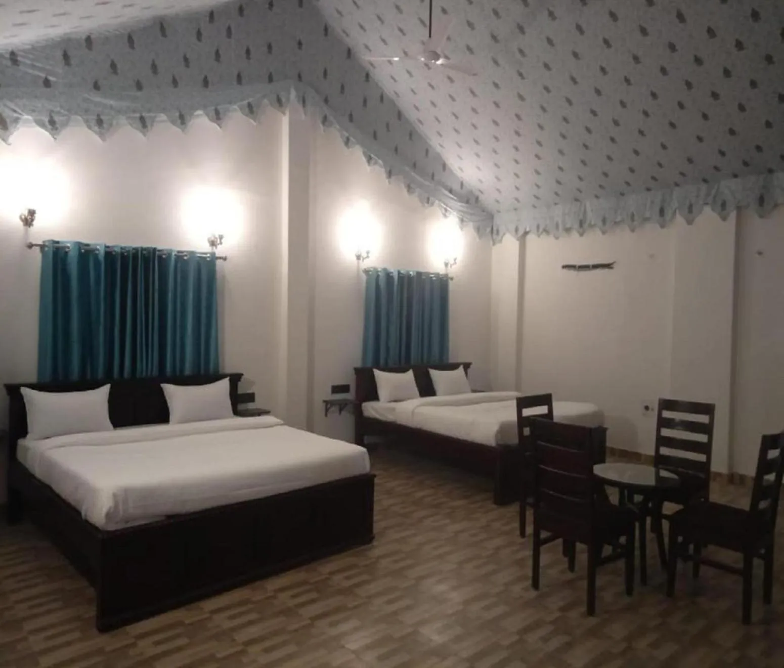 Bathroom, Bed in The timber garden adventure club