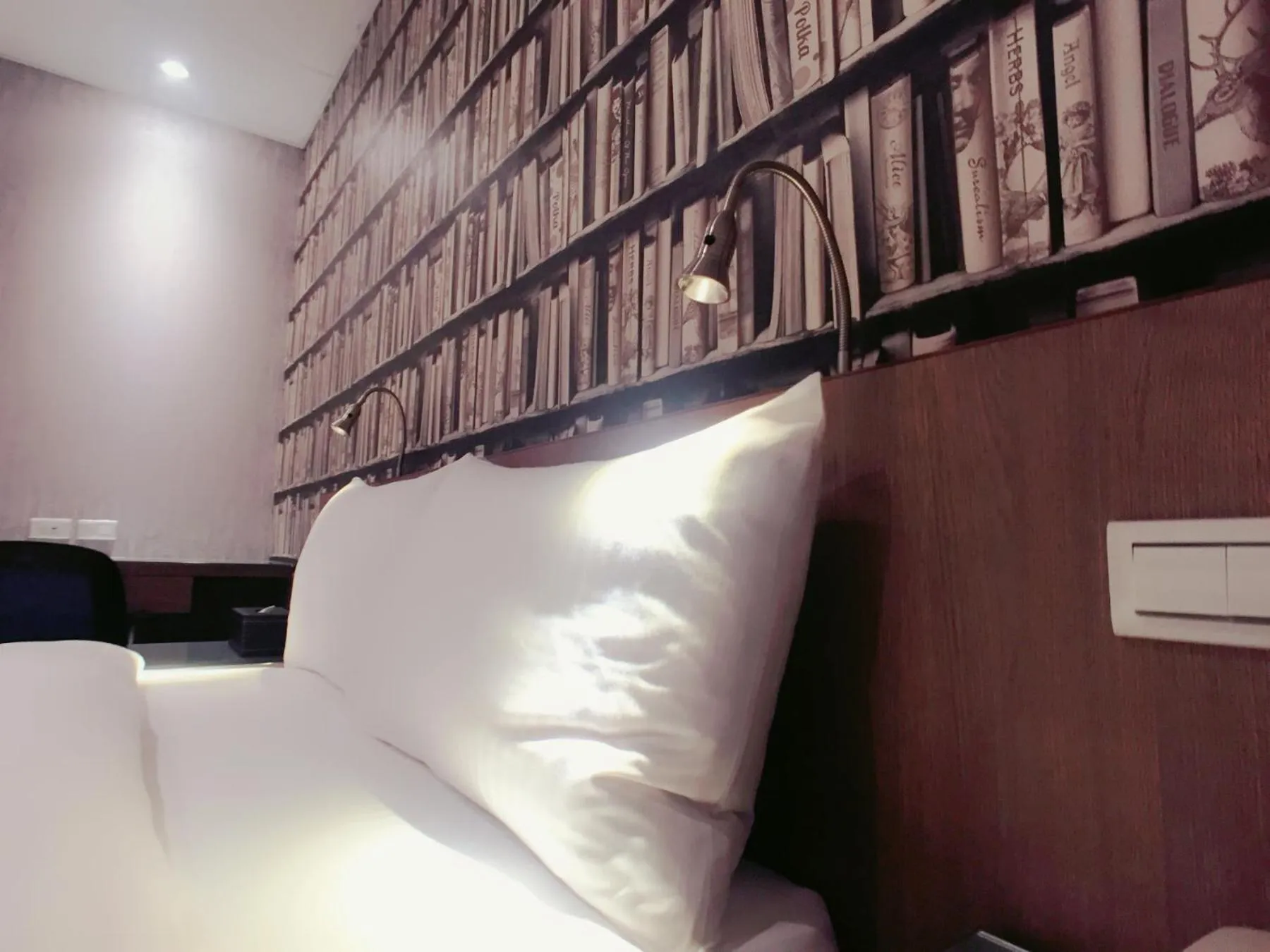 Bedroom in Ueno Hirokoji 428