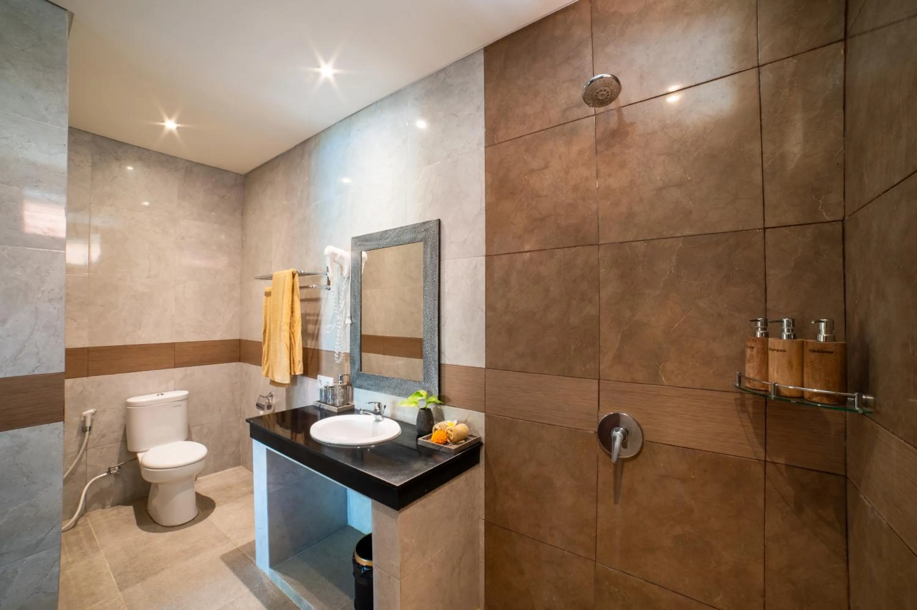 Bathroom in D'Puncak Villas Lembongan