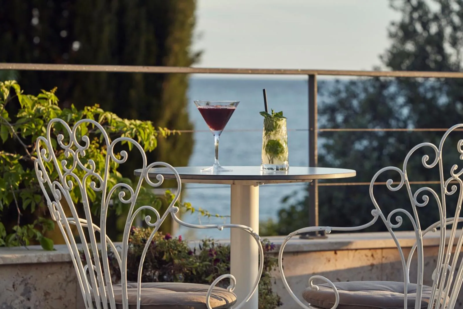 Lounge or bar in Boutique Hotel Life