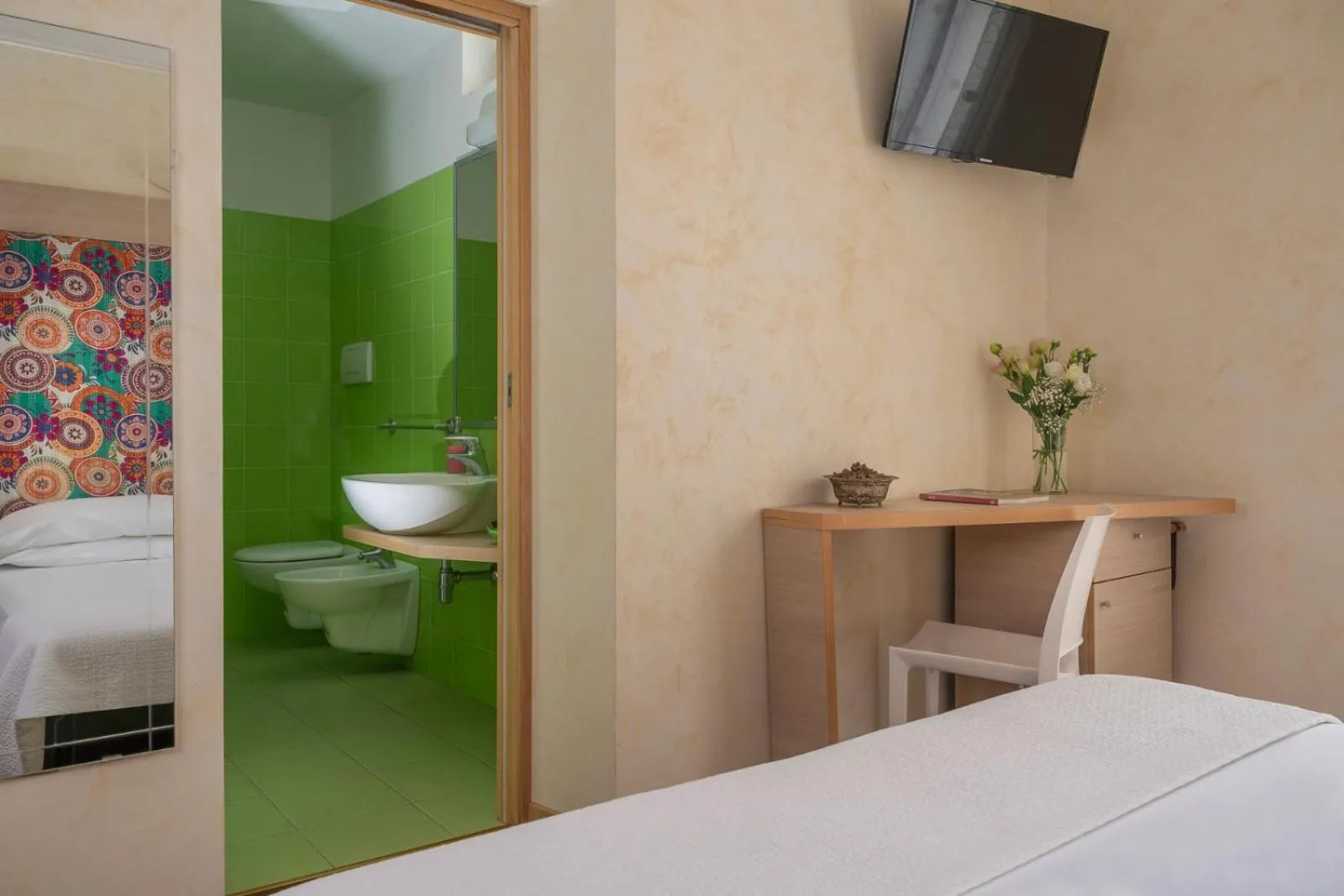 Bathroom, Bed in Hotel Villa Marina Wellness SPA