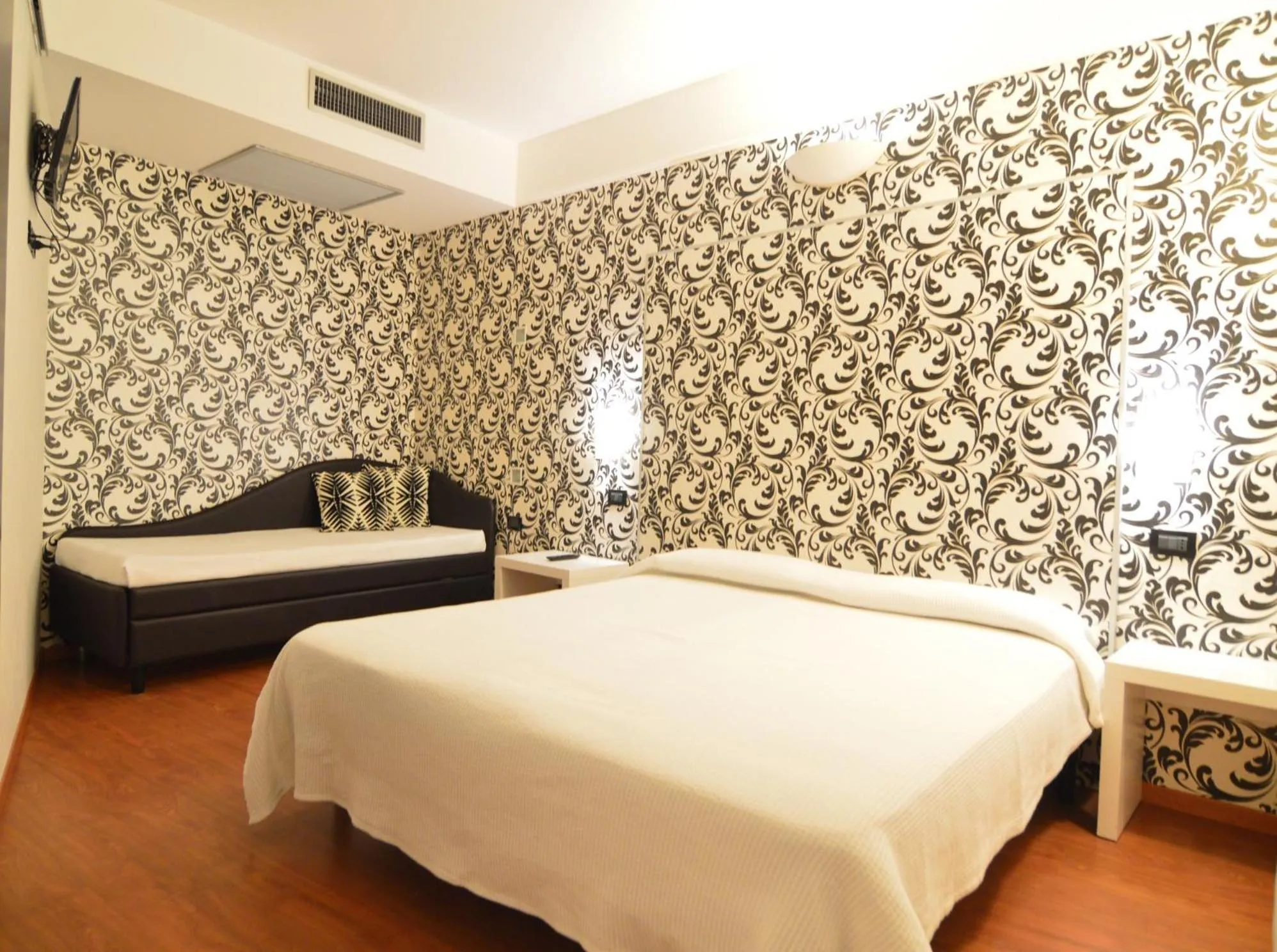 Bed in Hotel Villa Marina Wellness SPA