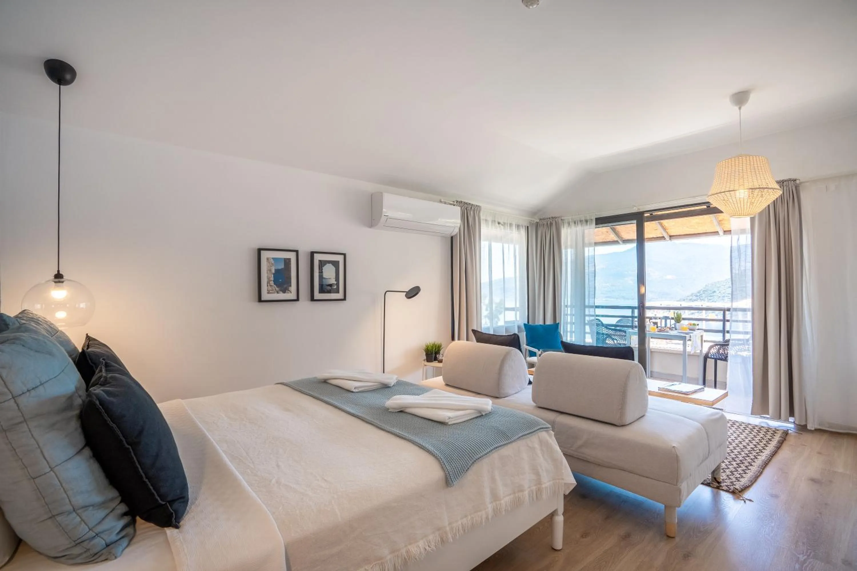 Bedroom, Bed in True Blue Boutique Hotel Kalkan