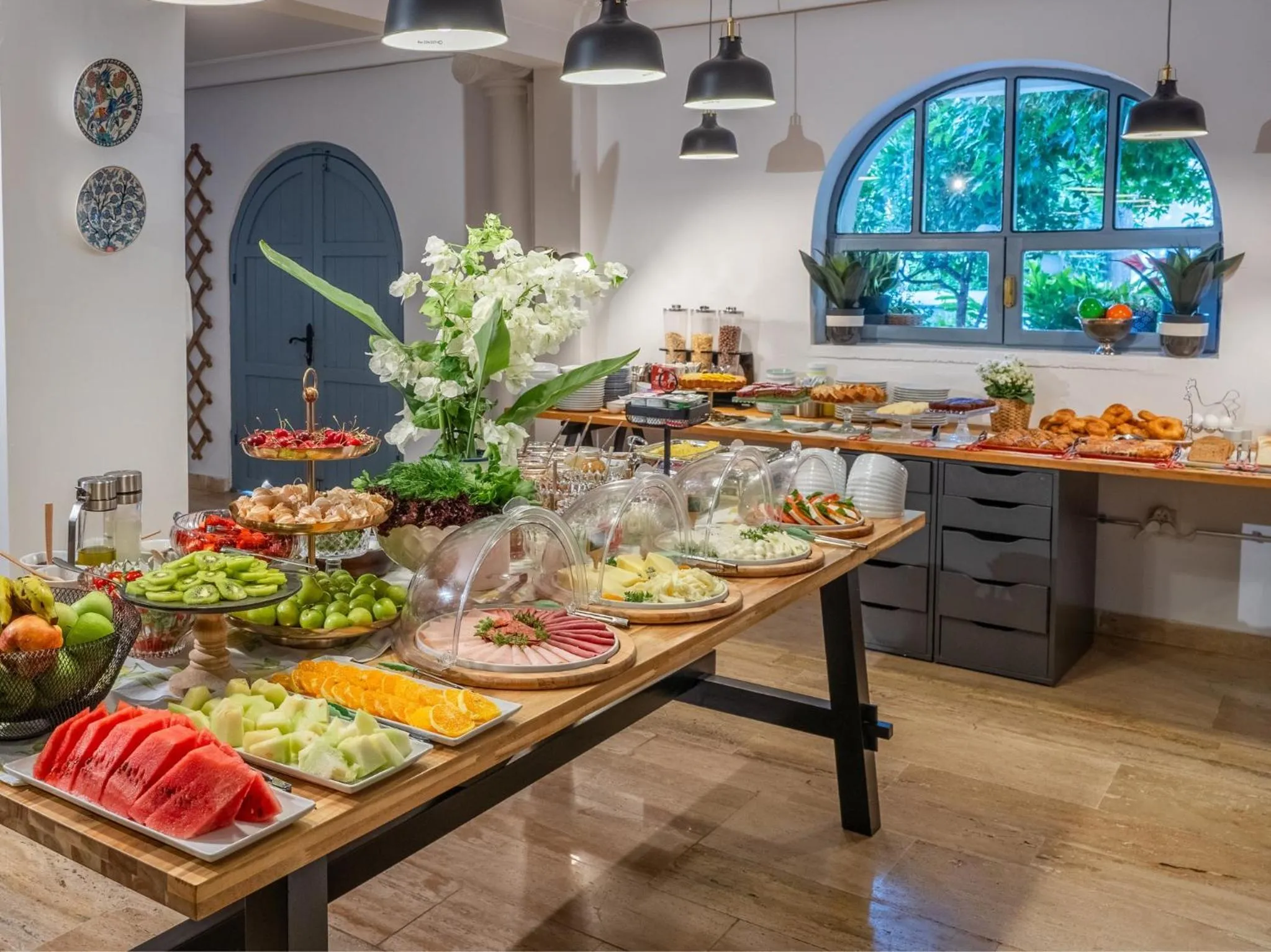Food and drinks in True Blue Boutique Hotel Kalkan