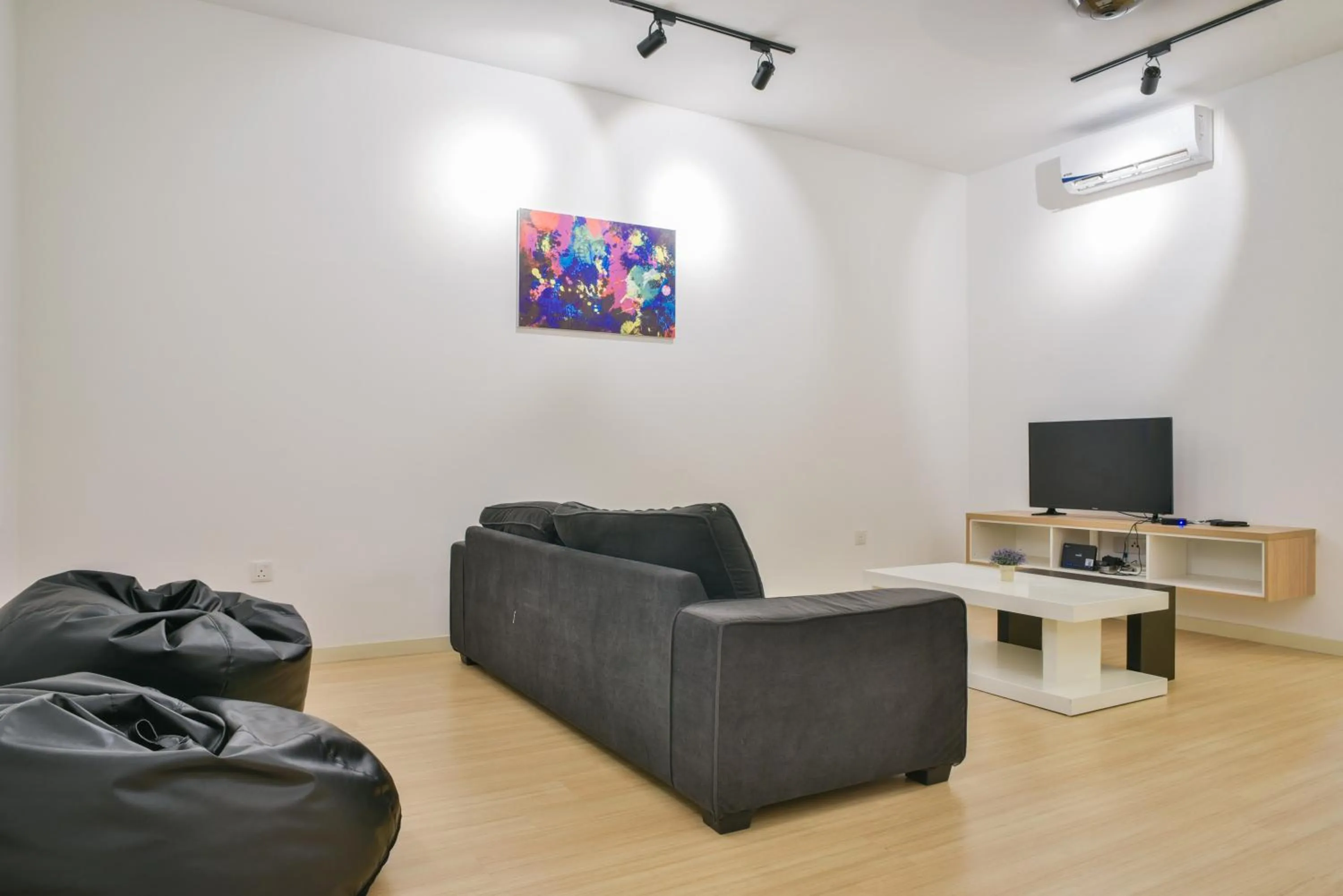 USJ One Subang Jaya by Widebed