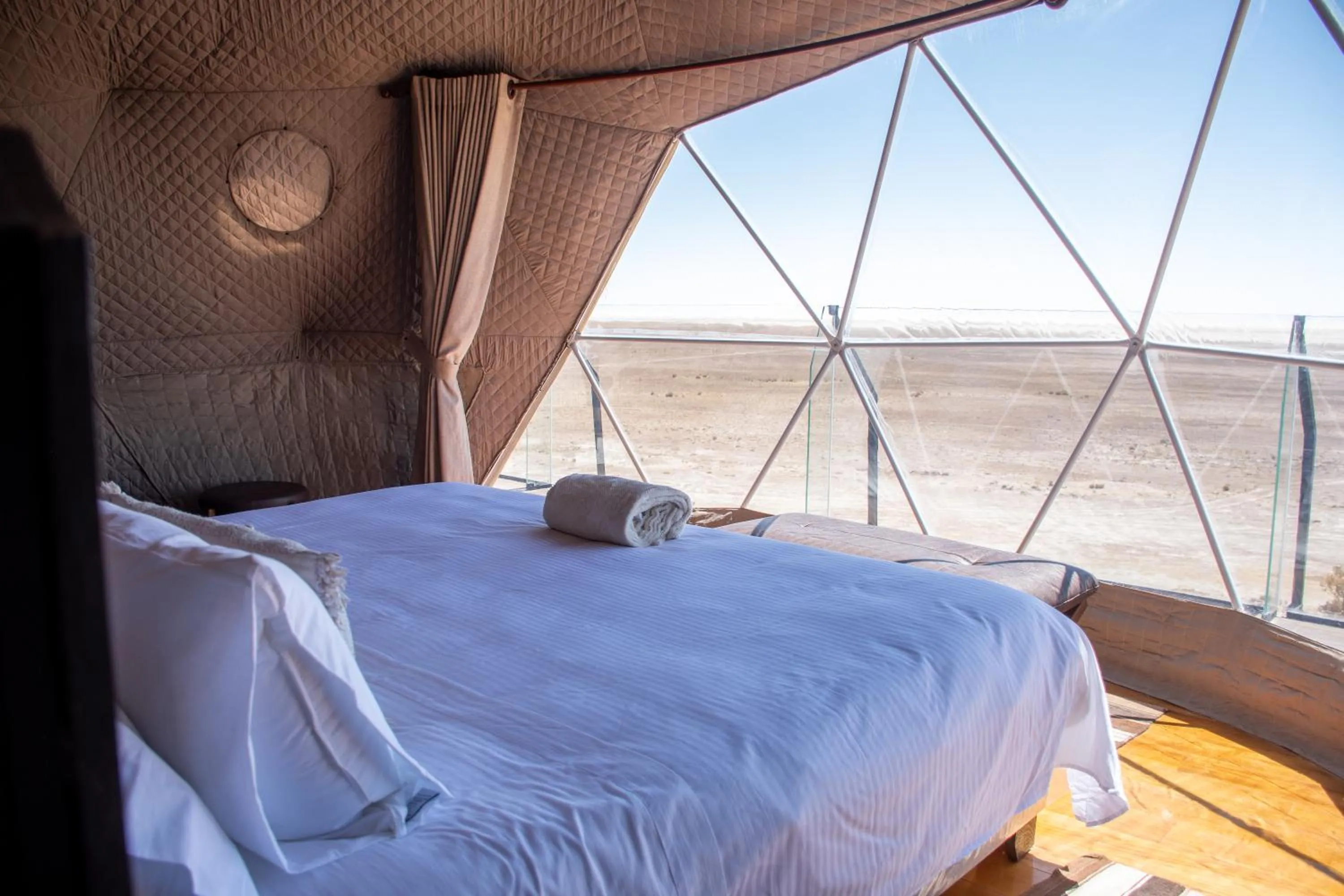 Bed in Hotel de Sal Luna Salada