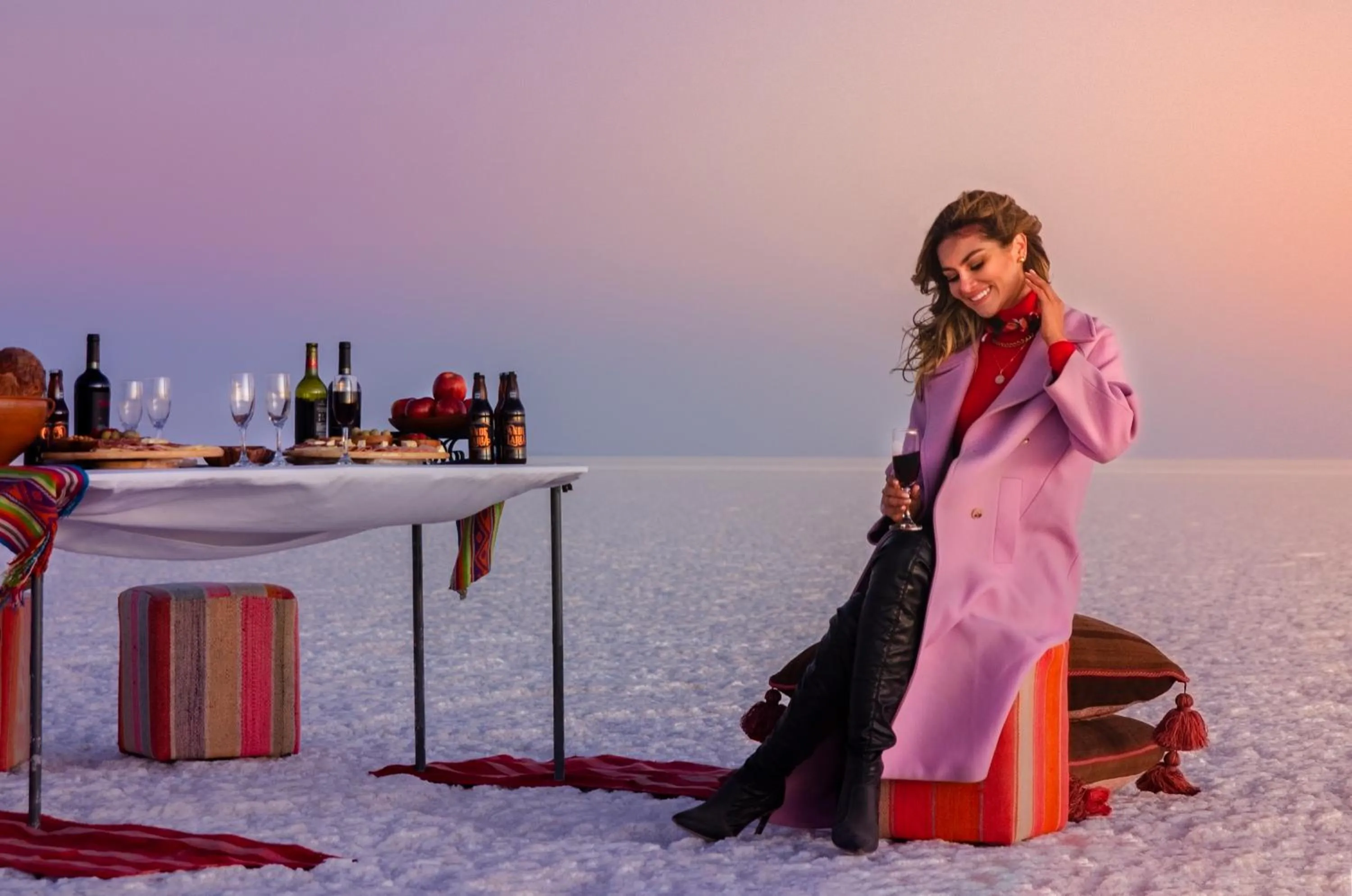 People in Hotel de Sal Luna Salada