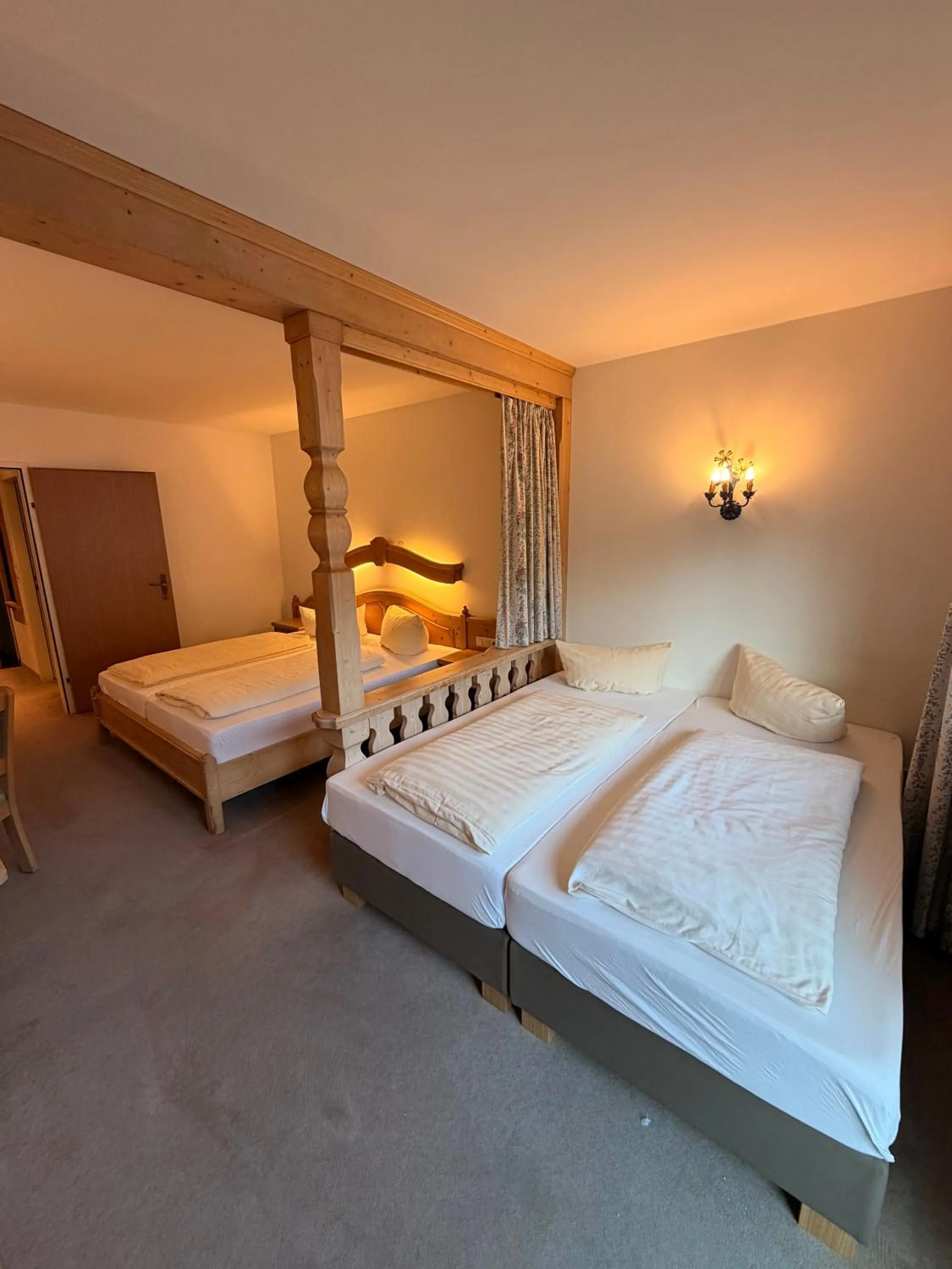 Bedroom, Bed in Hotel Gruberhof Innsbruck Igls B&B