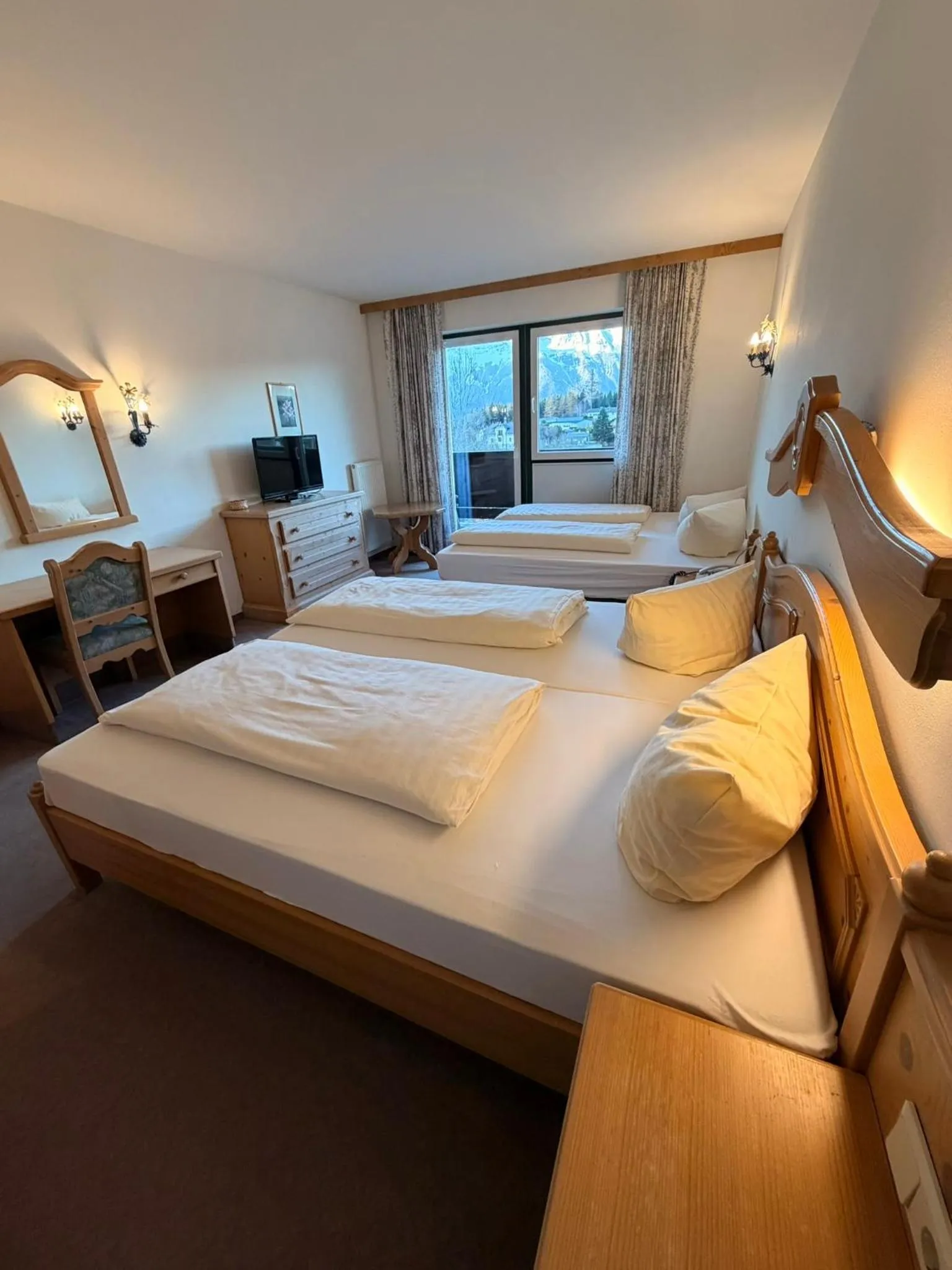 Bedroom, Bed in Hotel Gruberhof Innsbruck Igls B&B