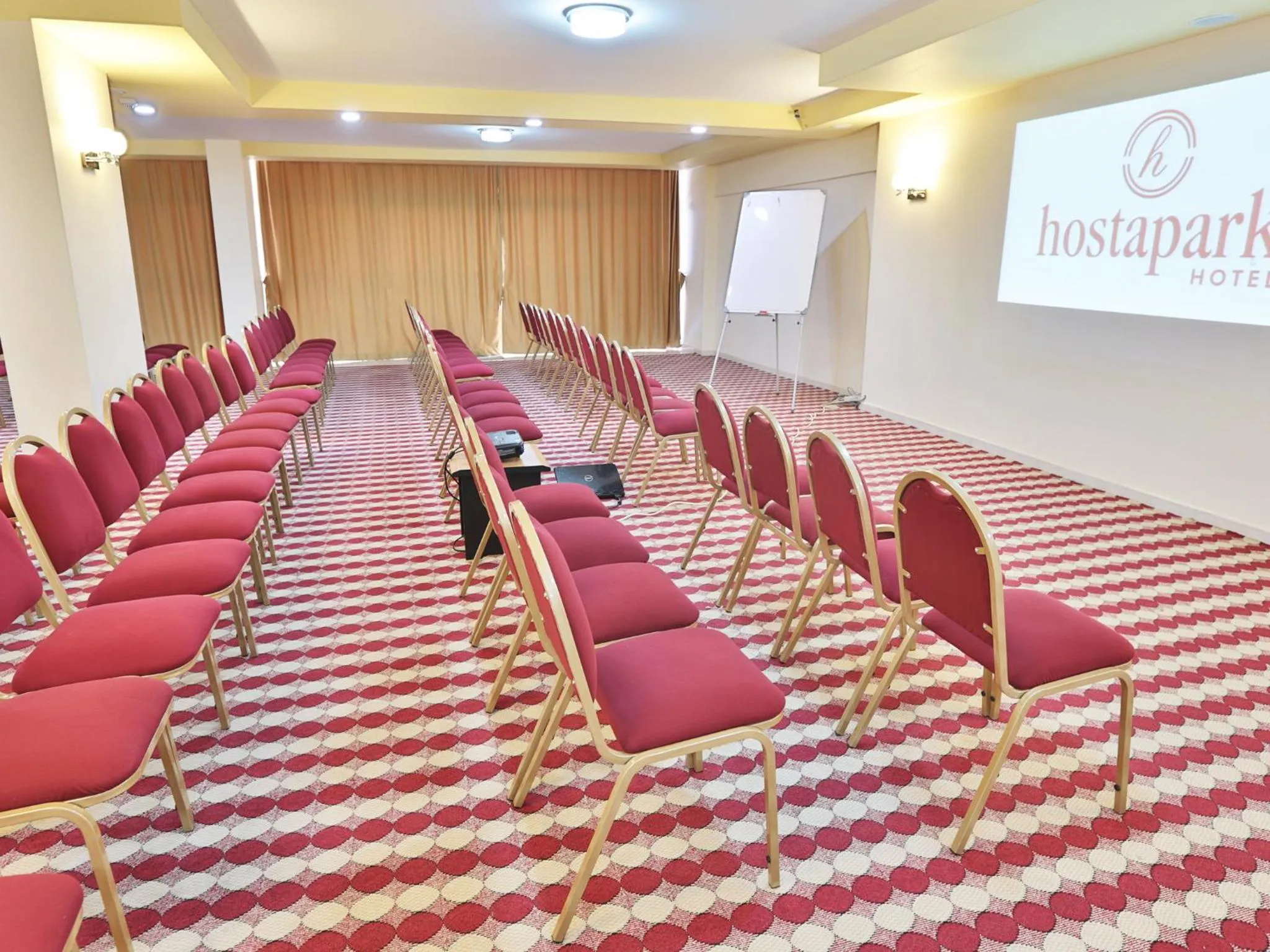 Meeting/conference room in Hostapark Hotel