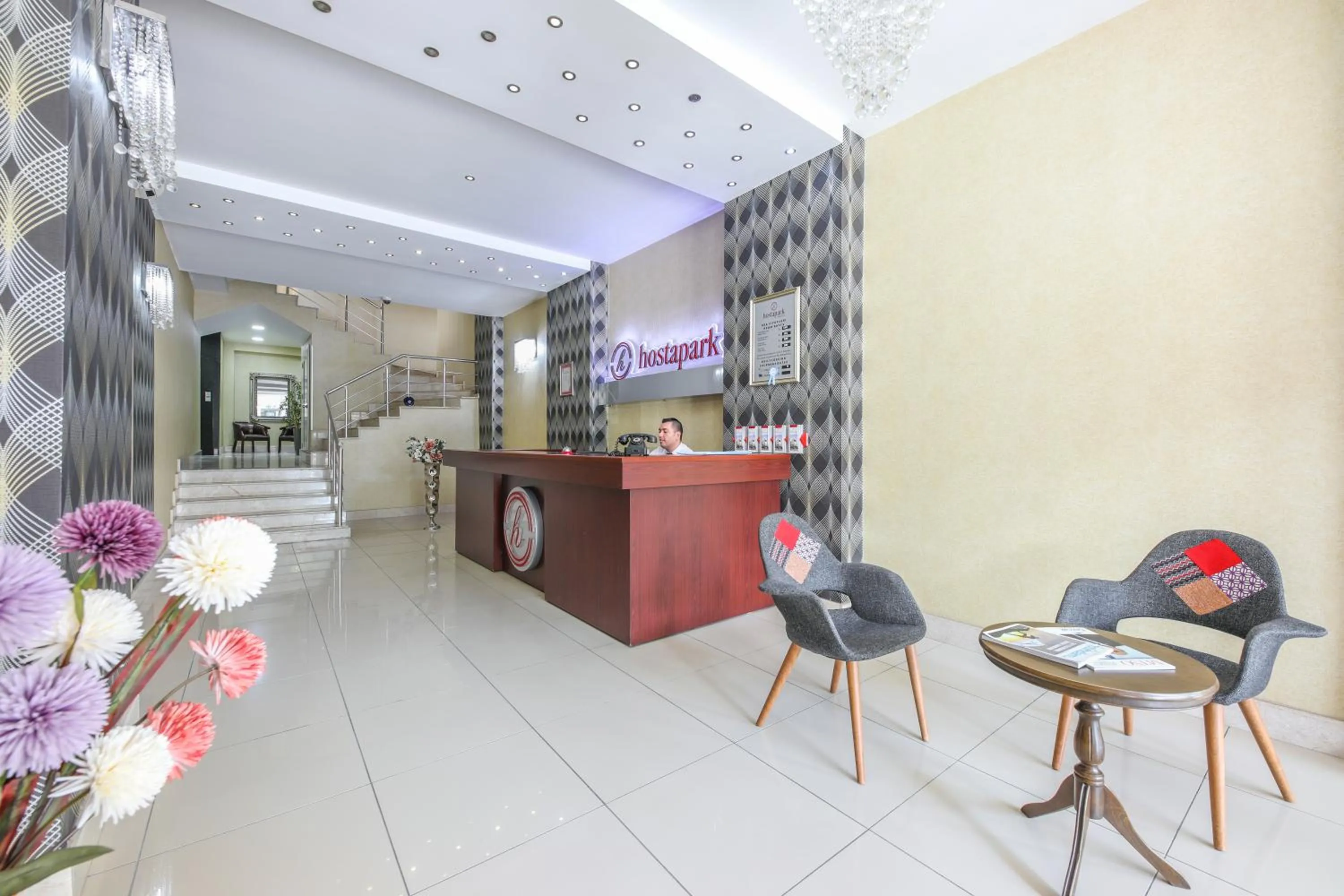 Lobby or reception in Hostapark Hotel