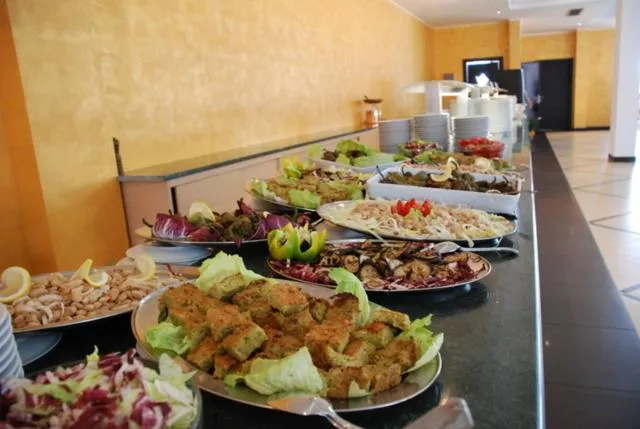 Food and drinks in Baiamalva Resort Spa