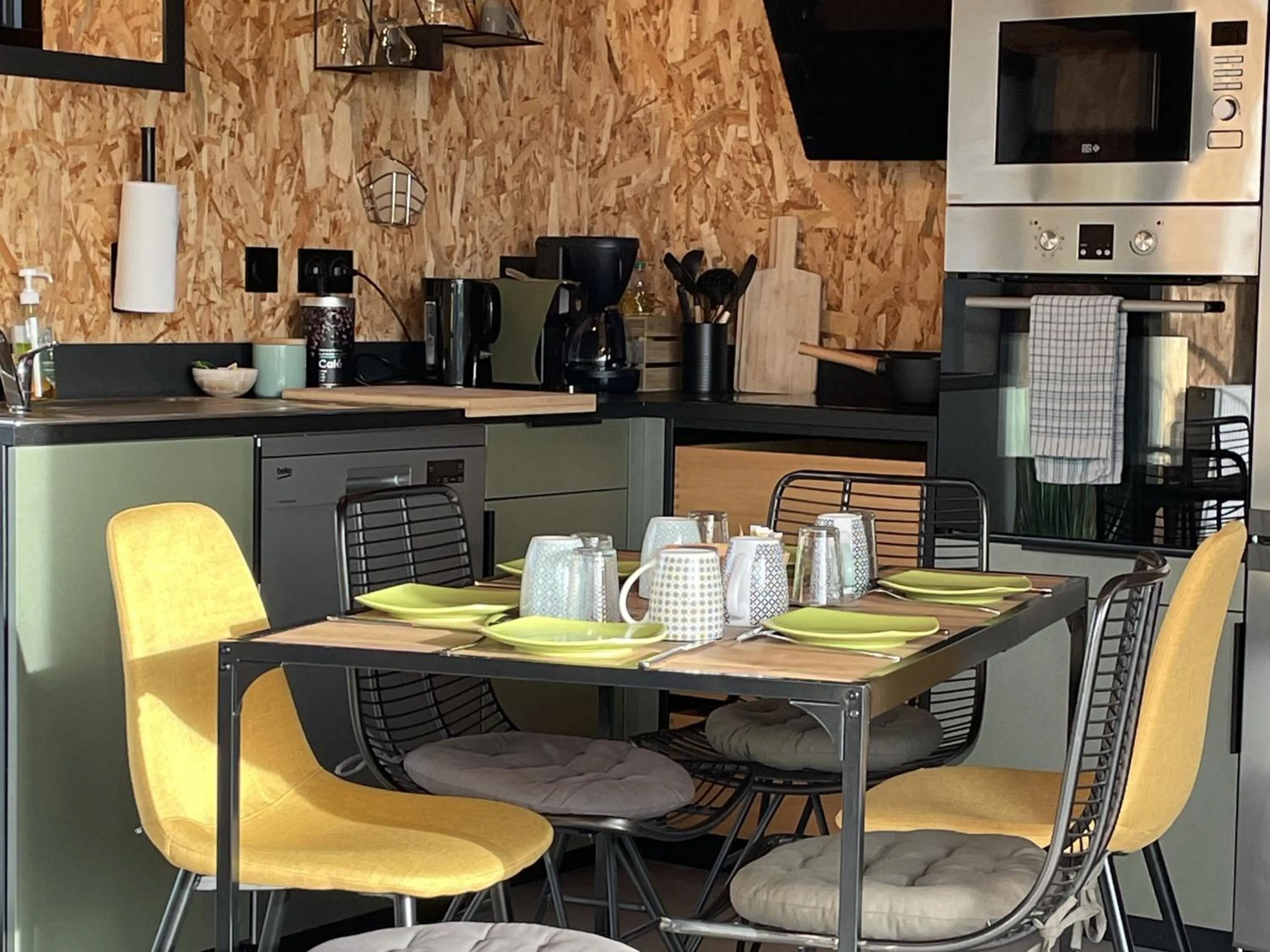 Kitchen or kitchenette in Éco-domaine Gîtes et Spa - Mer, Nature & Confort - Côte d'Opale