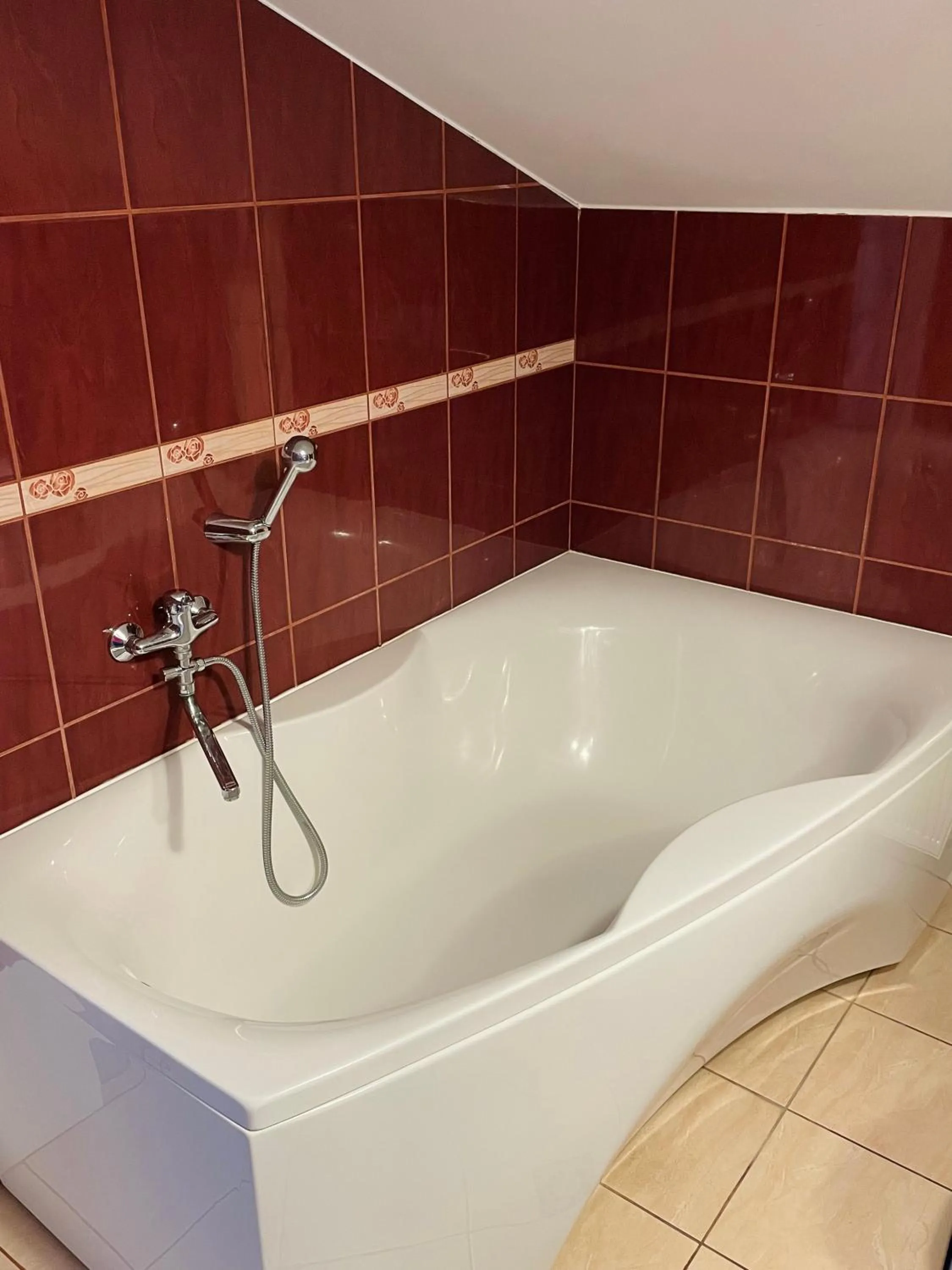 Bath in Hotel Mare & Restaurant