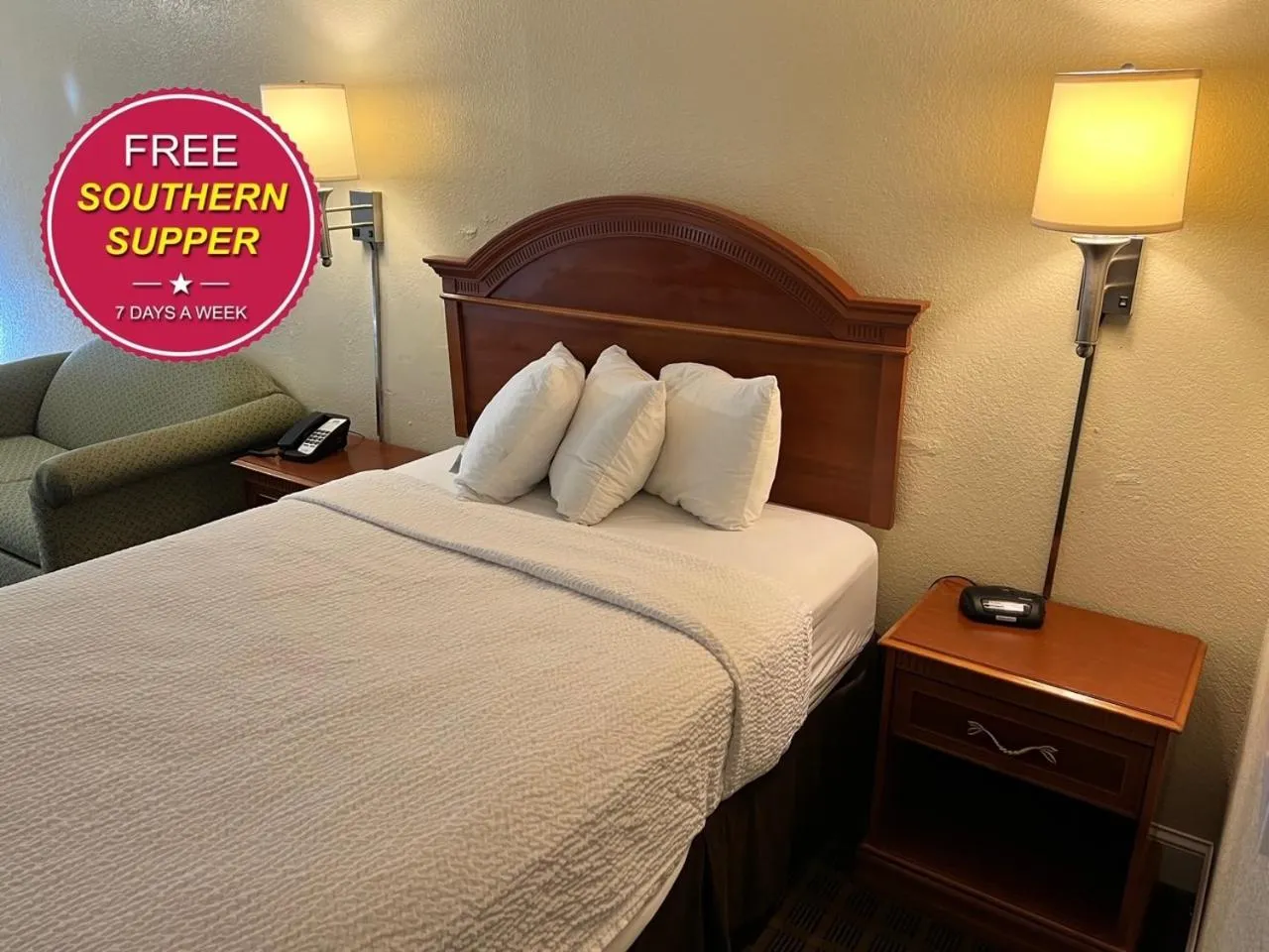 Bed in Days Inn by Wyndham Asheville West