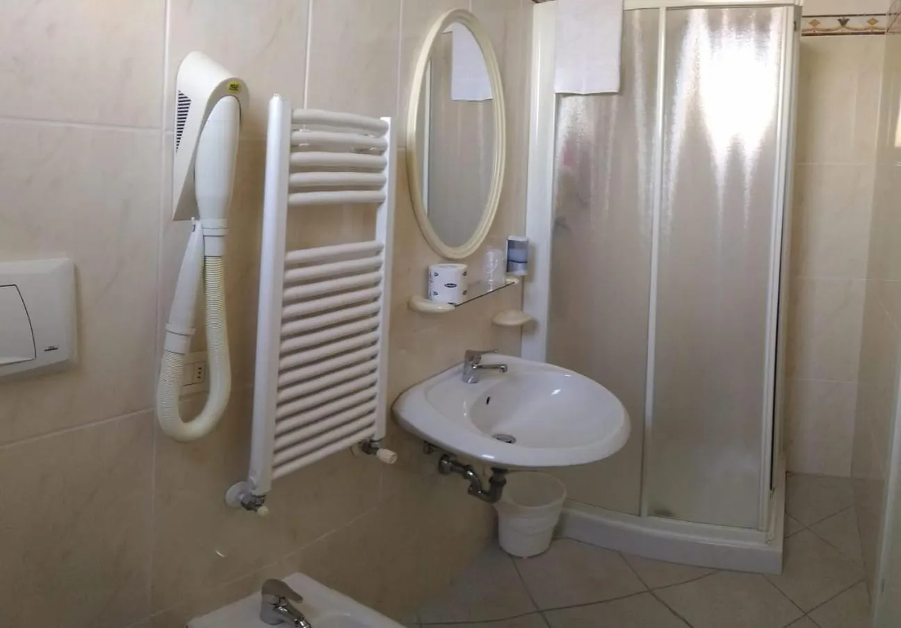 Bathroom in Hotel Prestige