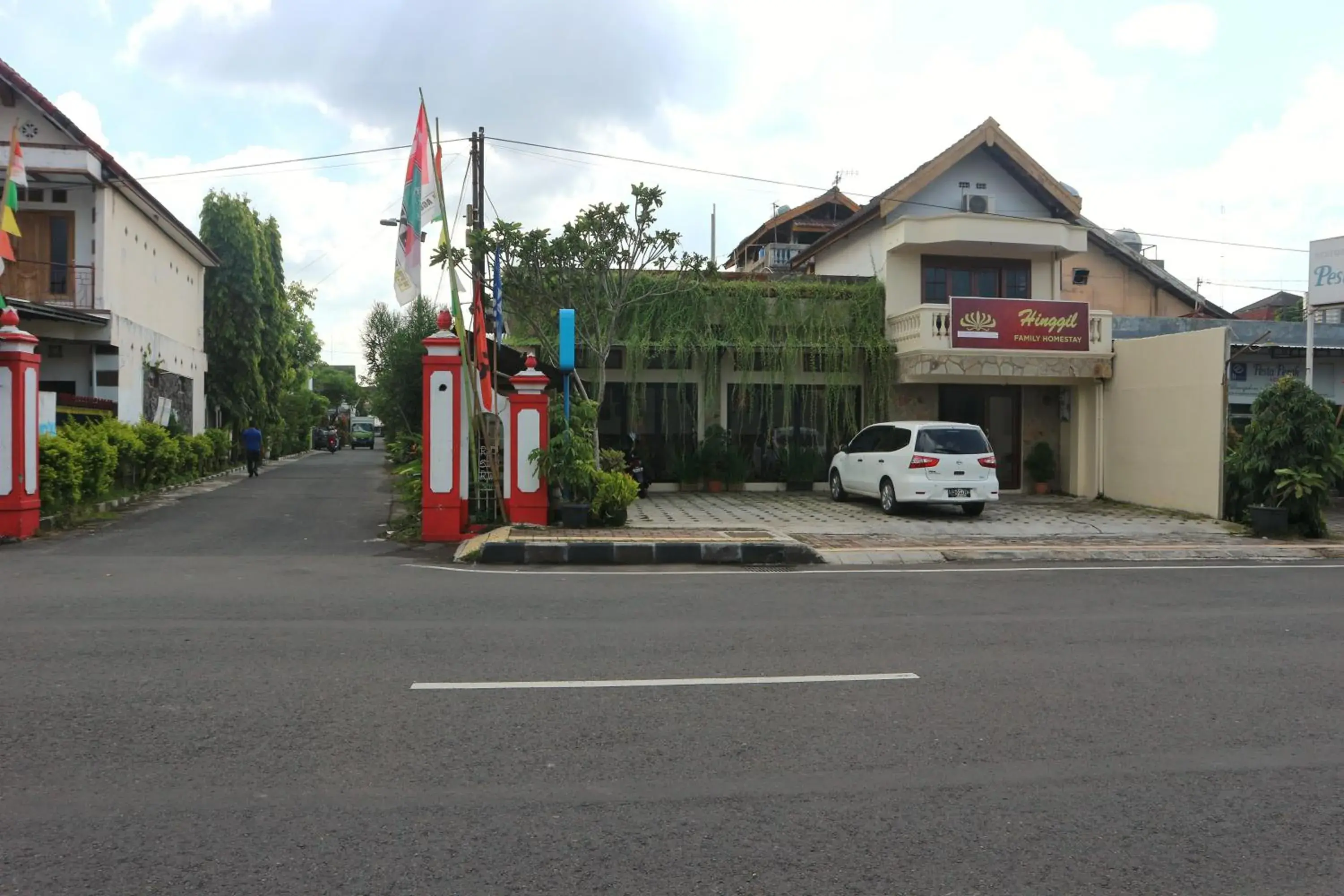 Property building in Hinggil Homestay Syariah Malioboro Yogya Mitra RedDoorz Property building in Hinggil Homestay Syariah Malioboro Yogya Mitra RedDoorz