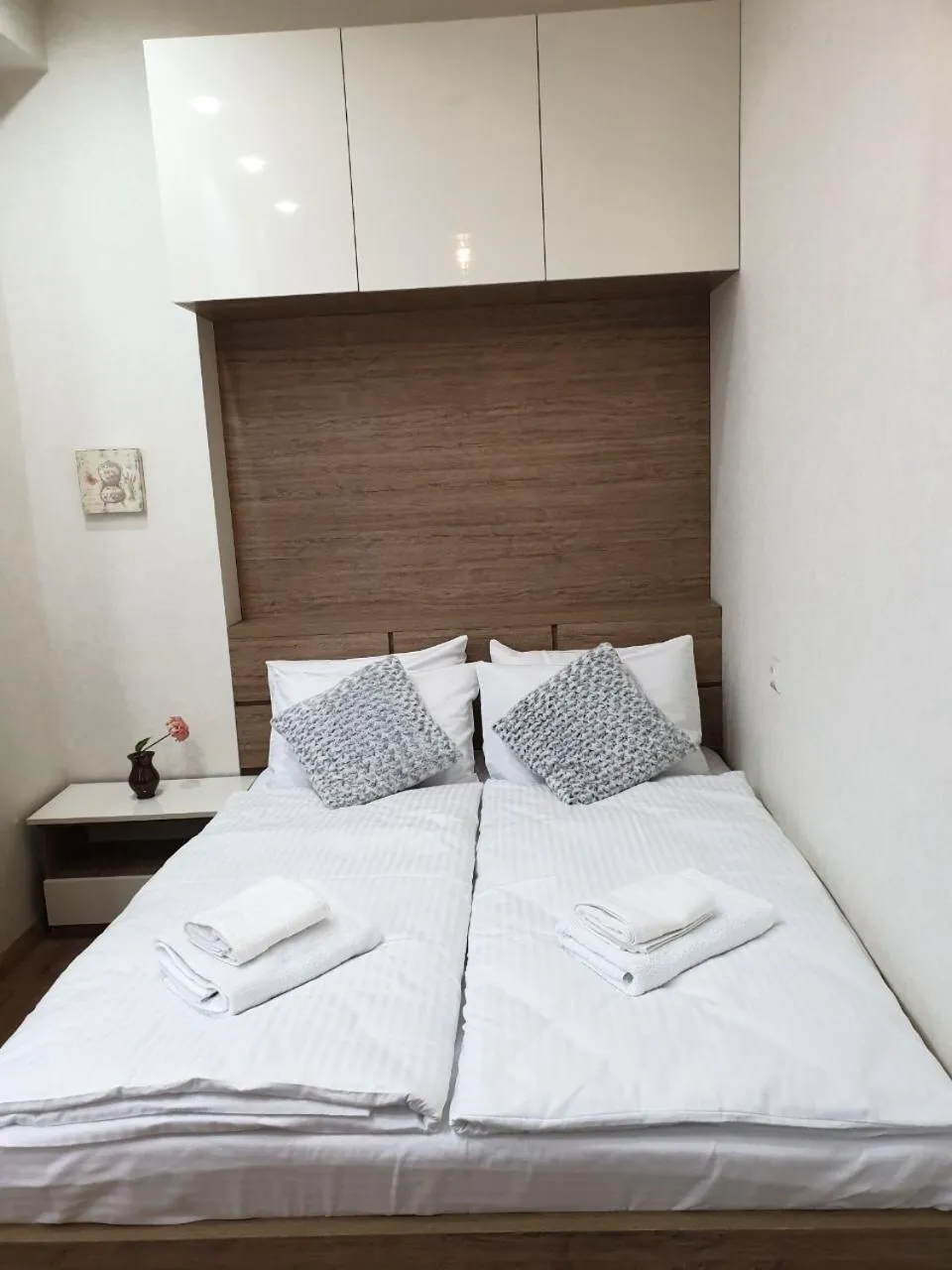 Bed in Vazi Aparthotel