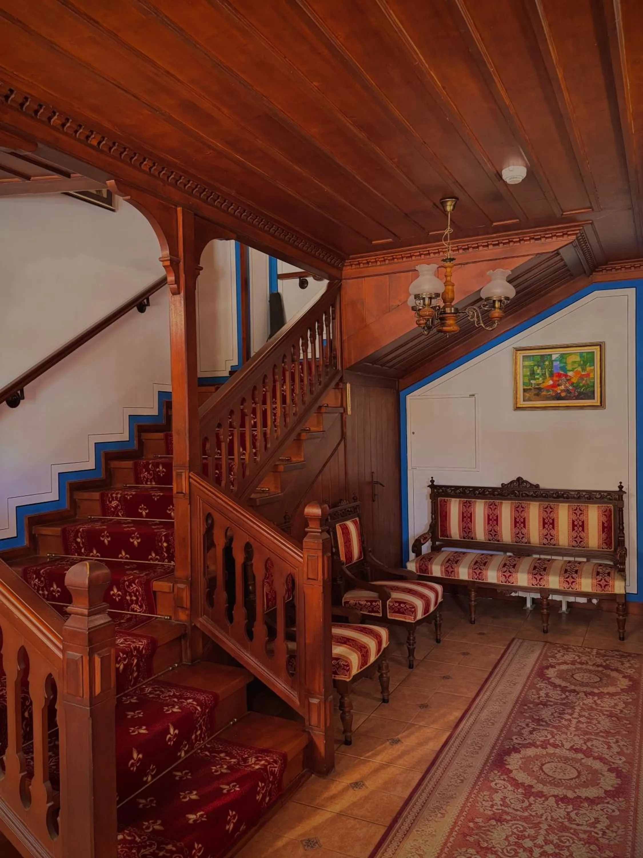 Family Hotel at Renaissance Square