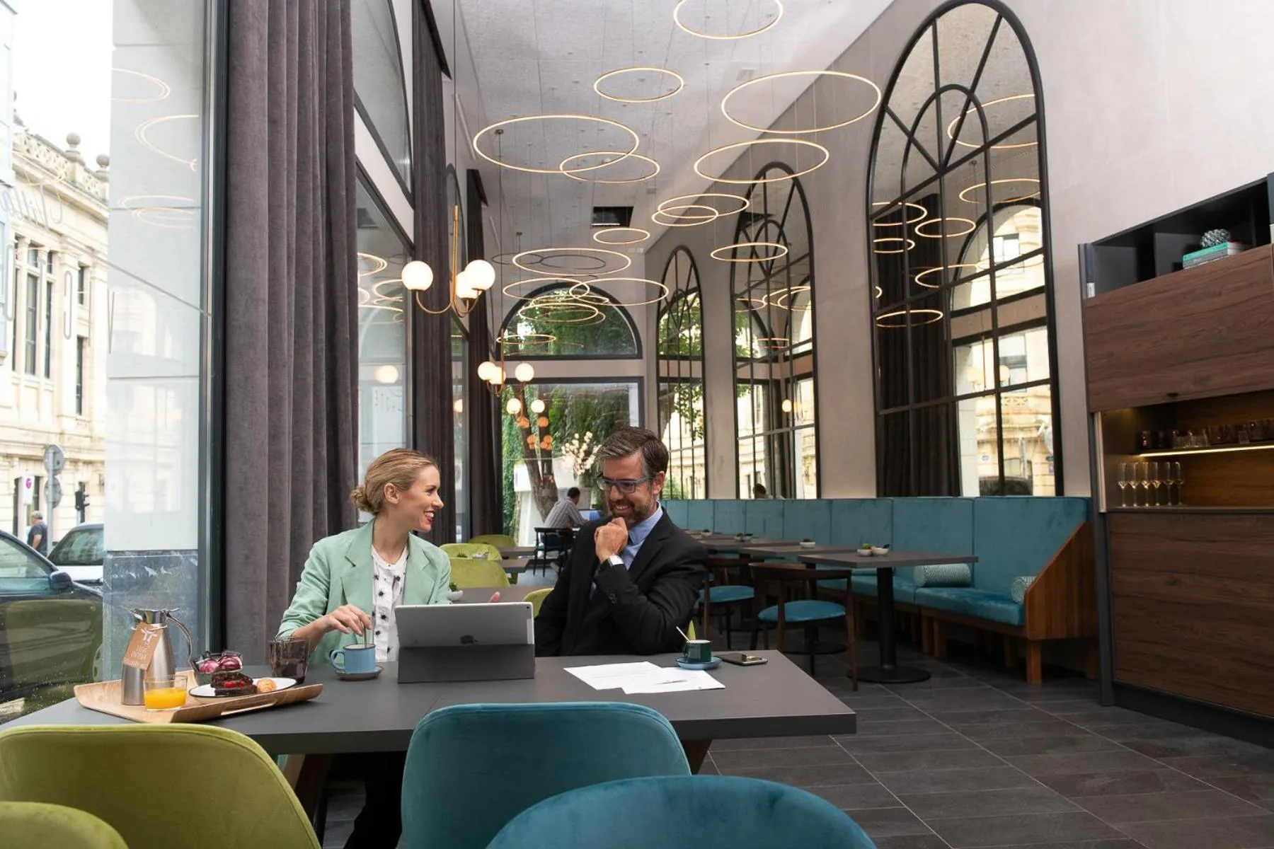 Lounge or bar in Intelier Victoria