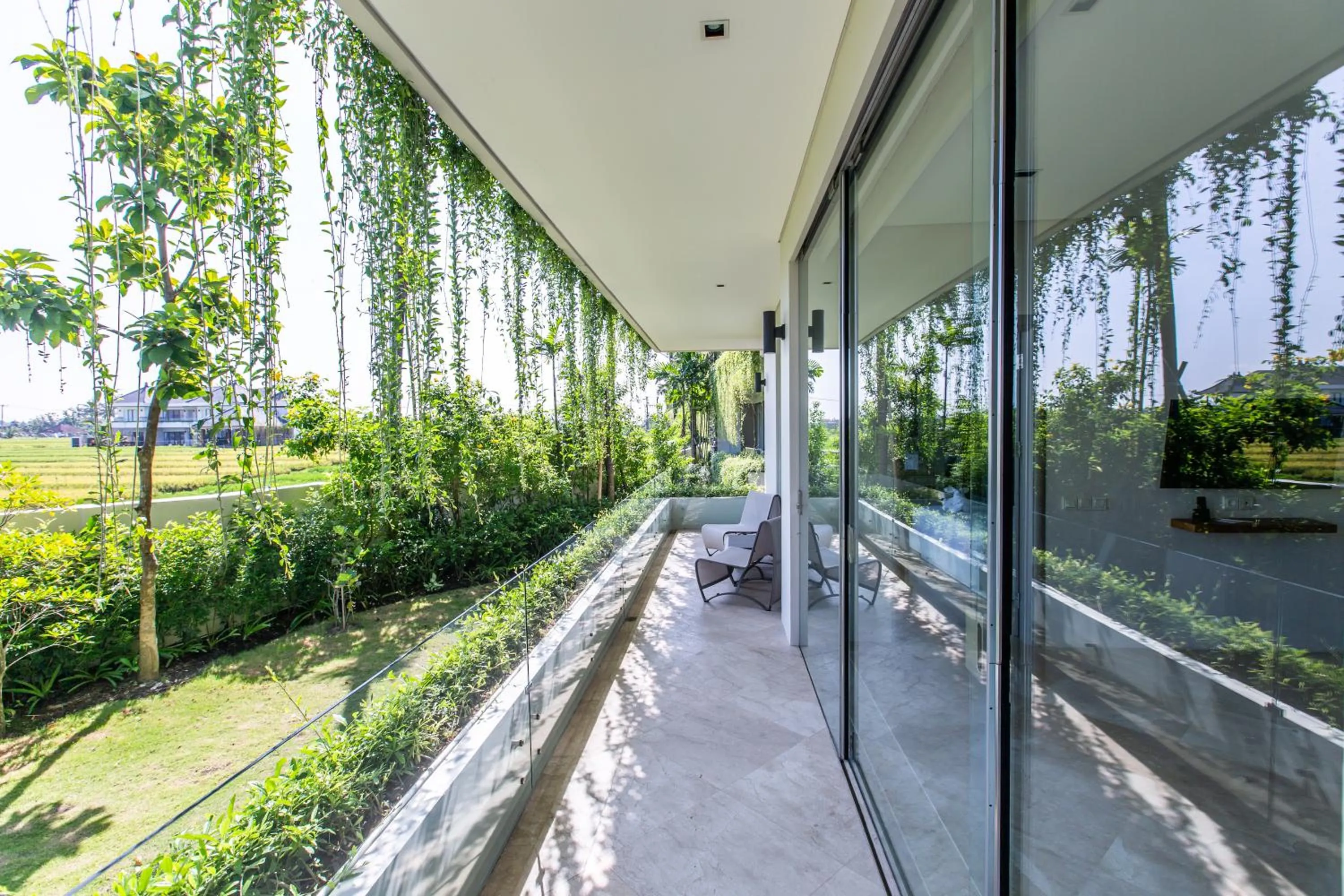 Garden in The Double View Mansions Bali