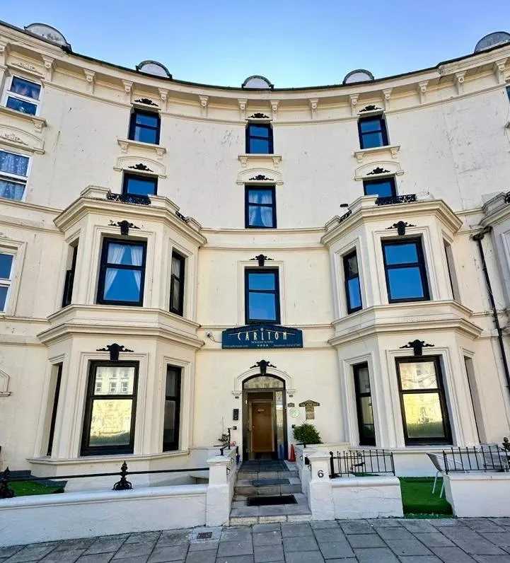Property building in The Carlton's Holiday Suites