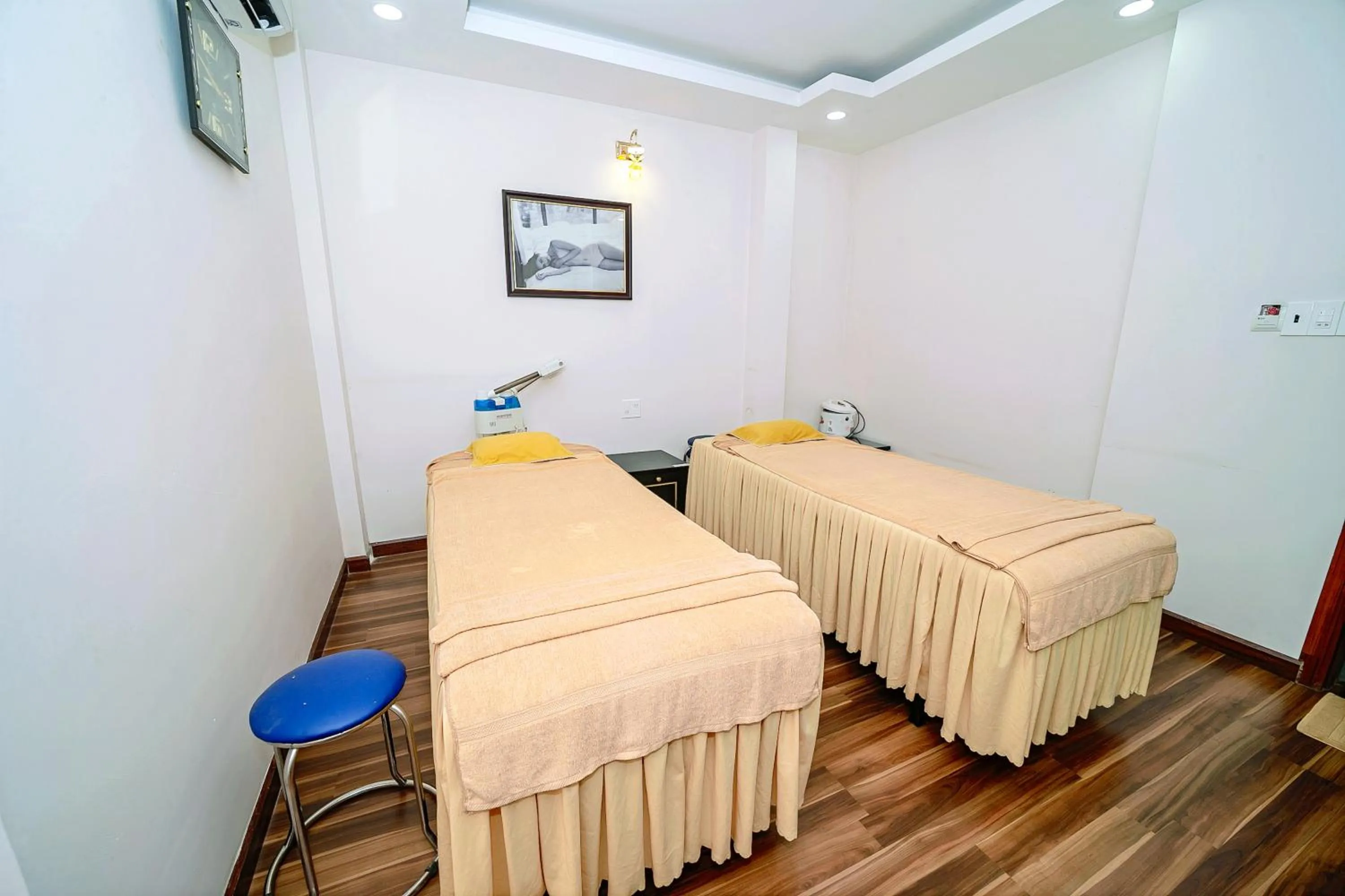 Bed in Khách sạn Vĩnh Hội