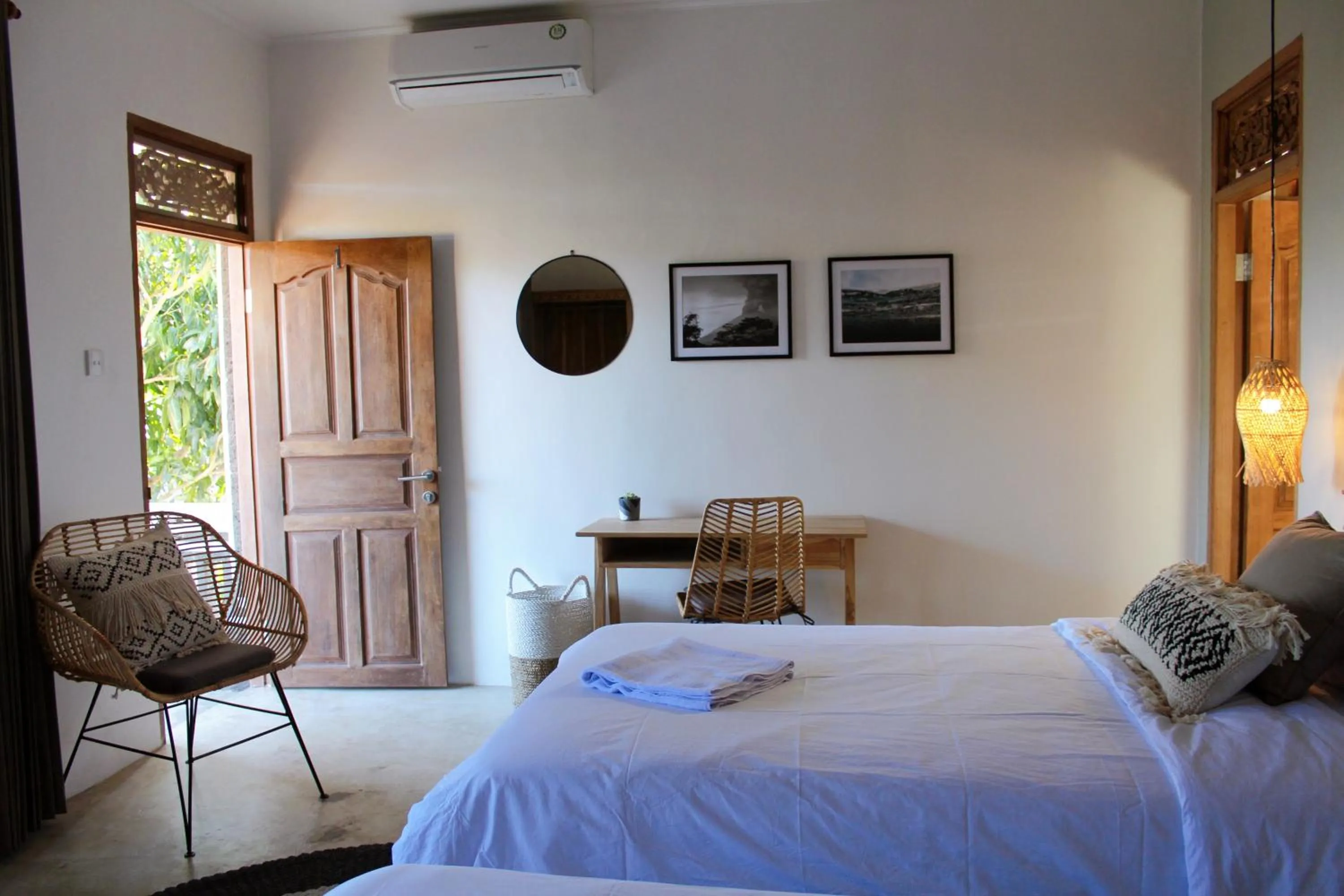 Bed in The Inn Possible