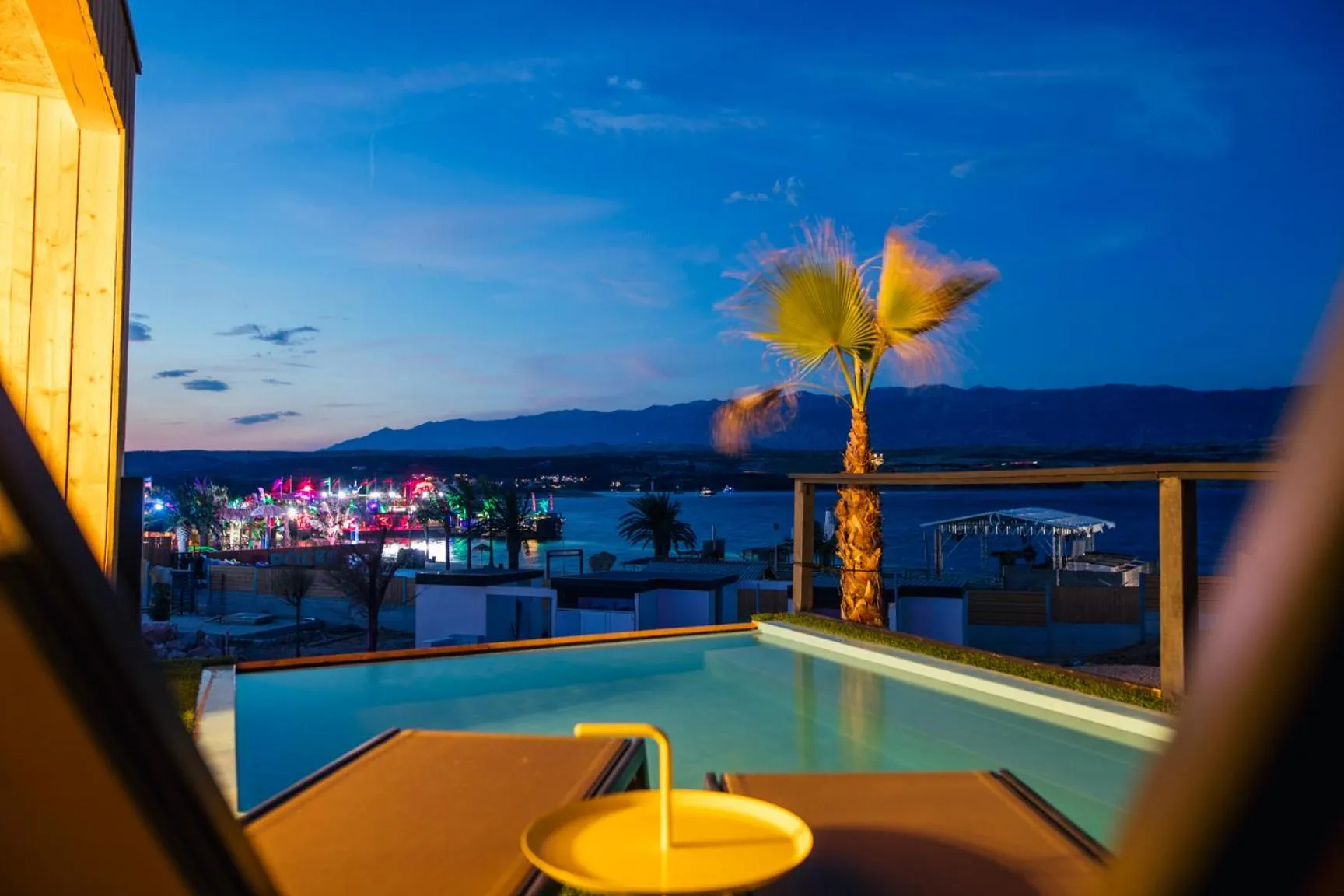 Summer in Noa Glamping Resort