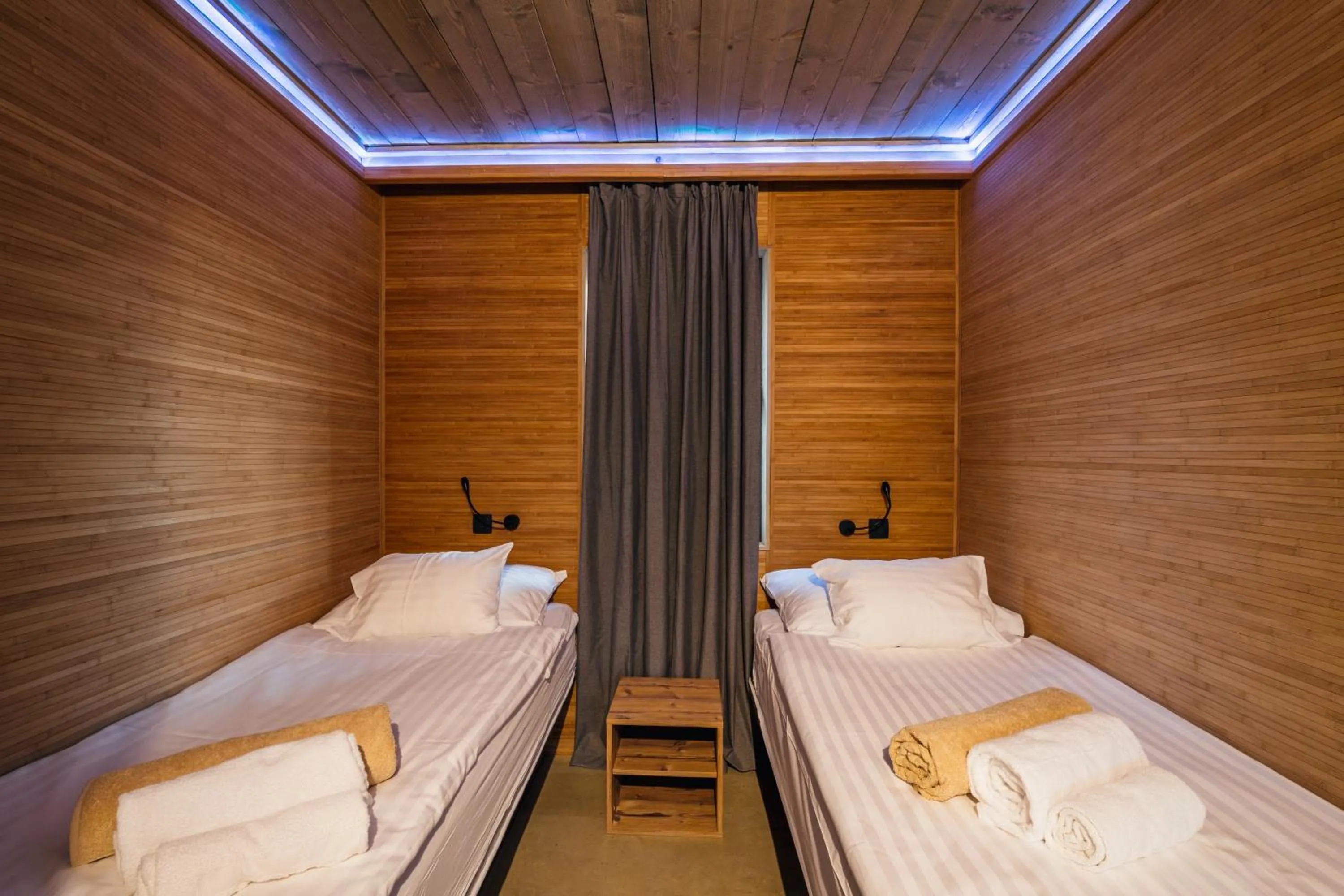 Bed in Noa Glamping Resort