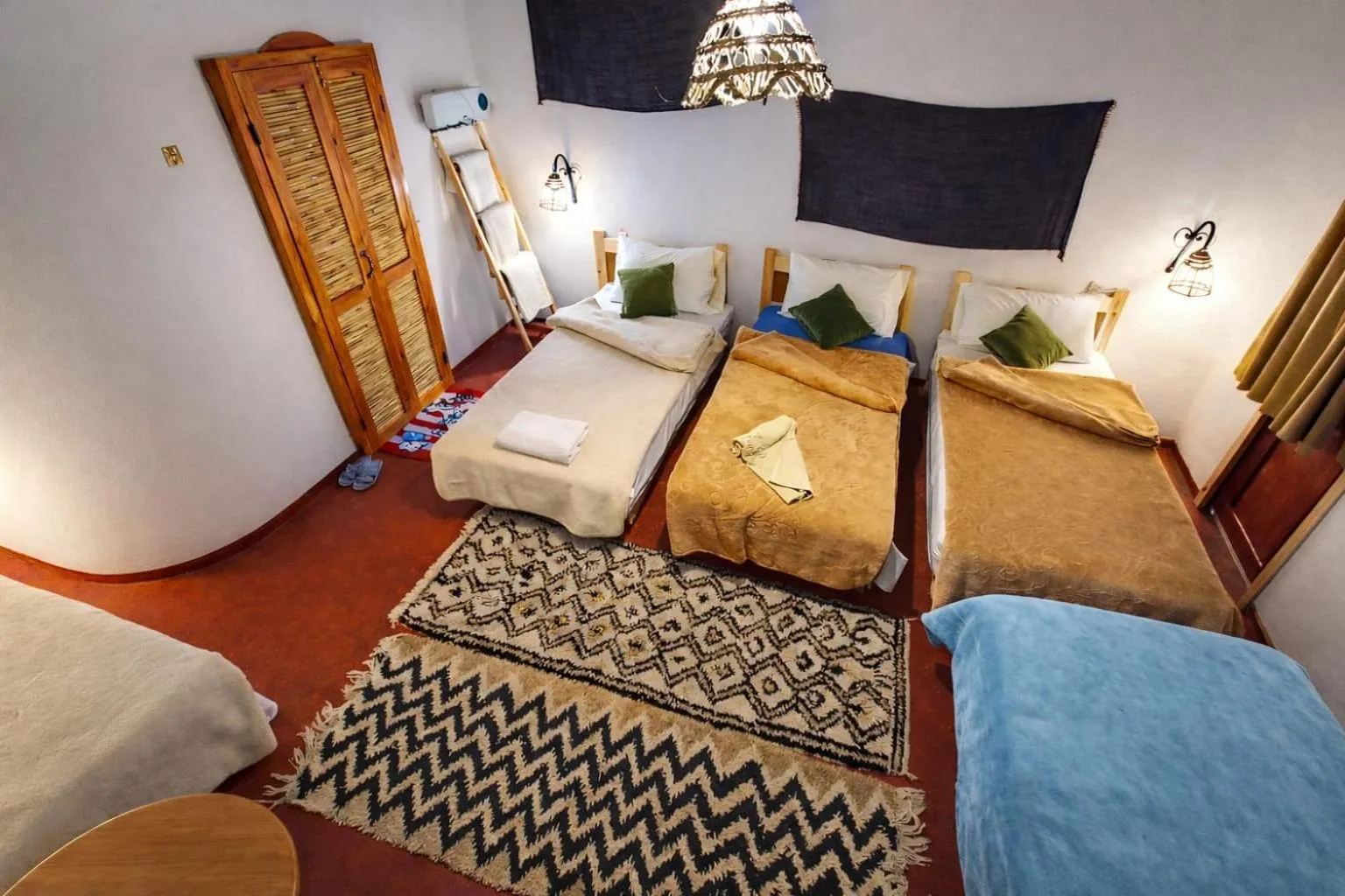 Bed in Riad pizzeria Marhaba