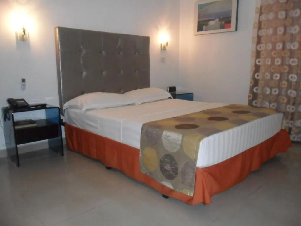 Bed in Hotel Calima Real