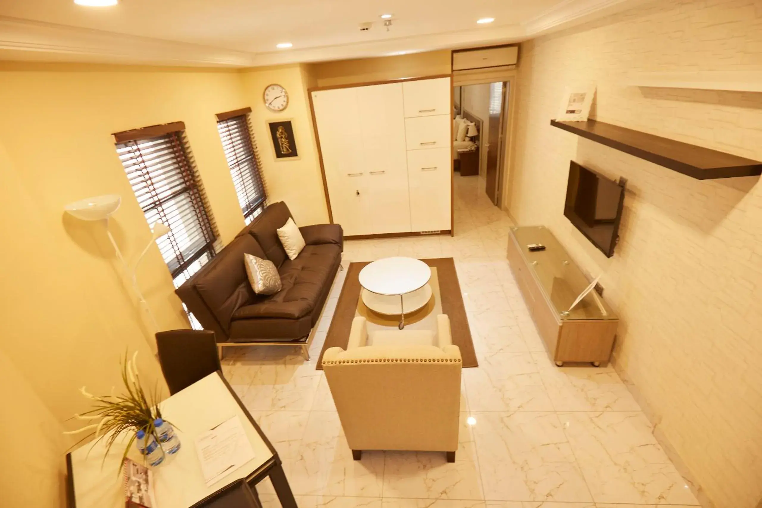 Living room in Belanova Apartments and Suites Living room in Belanova Apartments and Suites