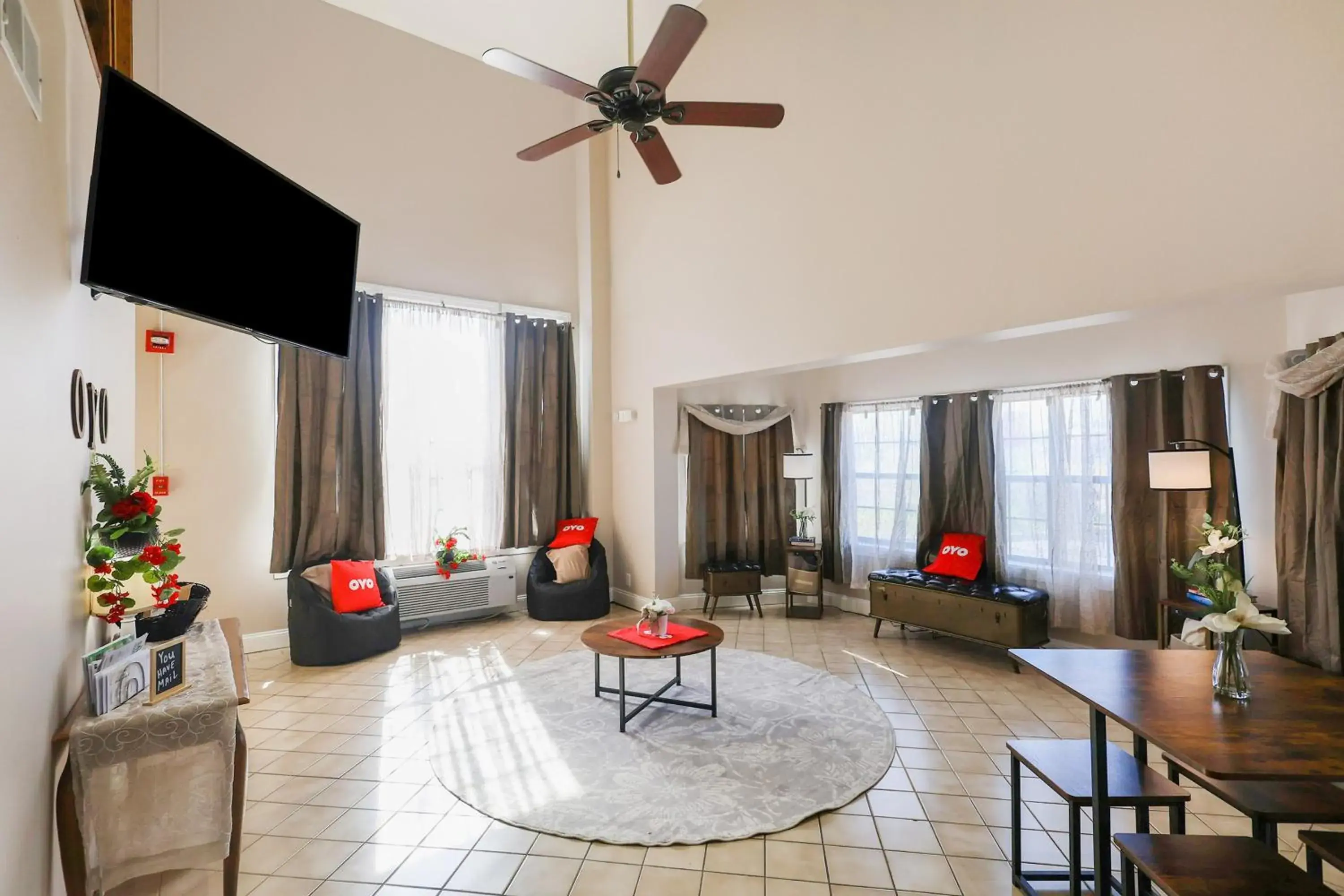 Lobby or reception in OYO Hotel Brownsville TN I-40 Lobby or reception in OYO Hotel Brownsville TN I-40