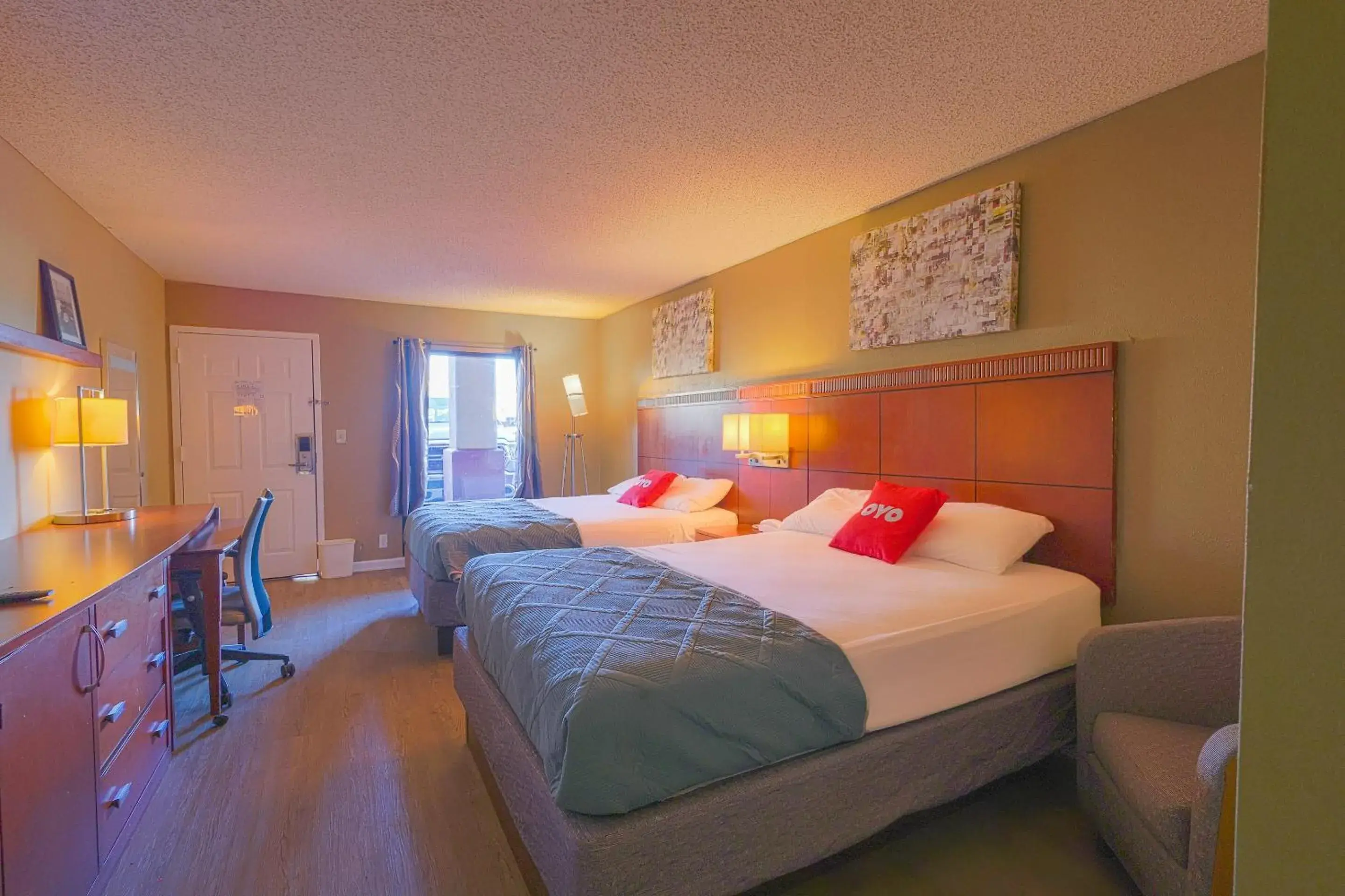 Bedroom, Bed in OYO Hotel Brownsville TN I-40 Bedroom, Bed in OYO Hotel Brownsville TN I-40