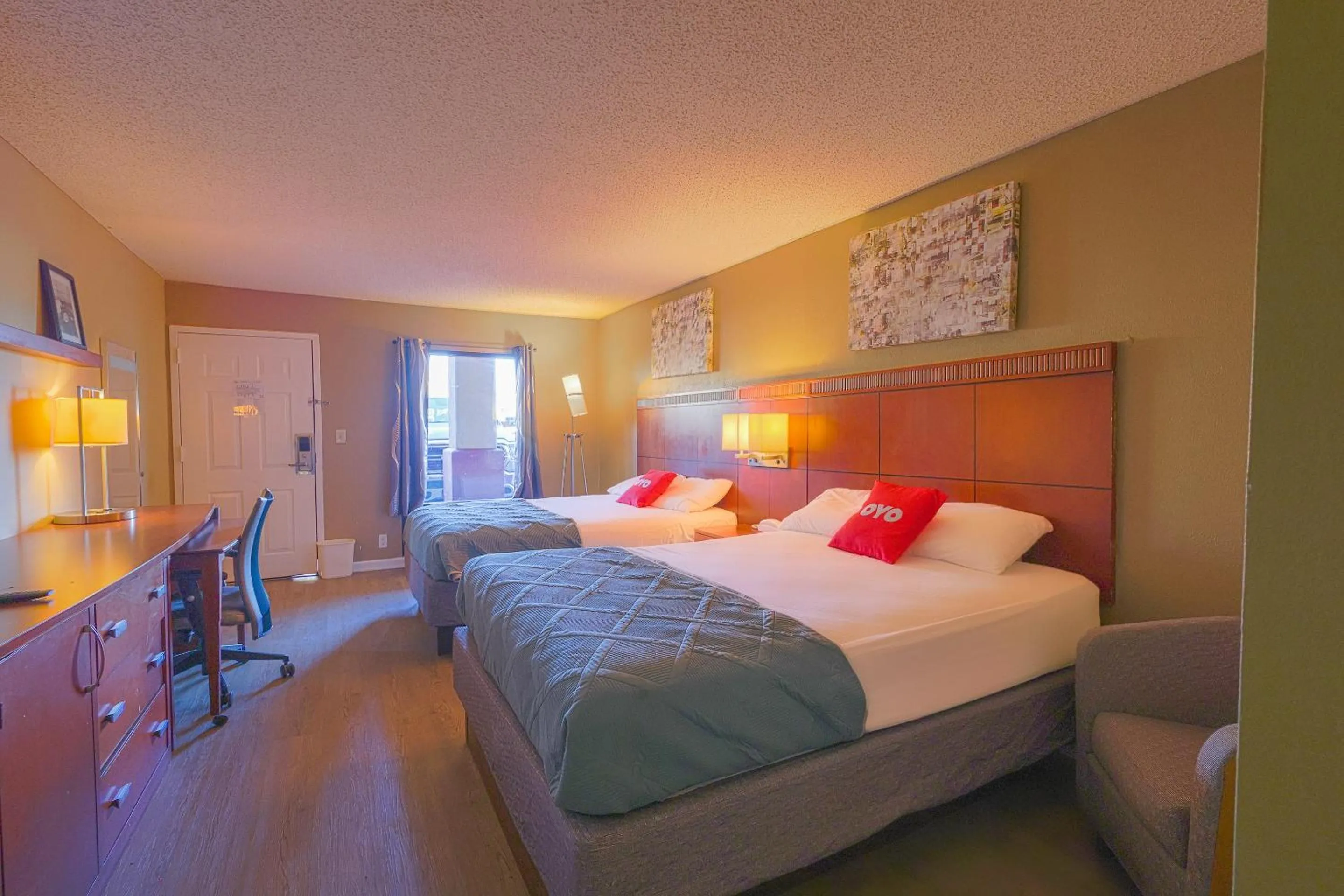 Bedroom, Bed in OYO Hotel Brownsville TN I-40