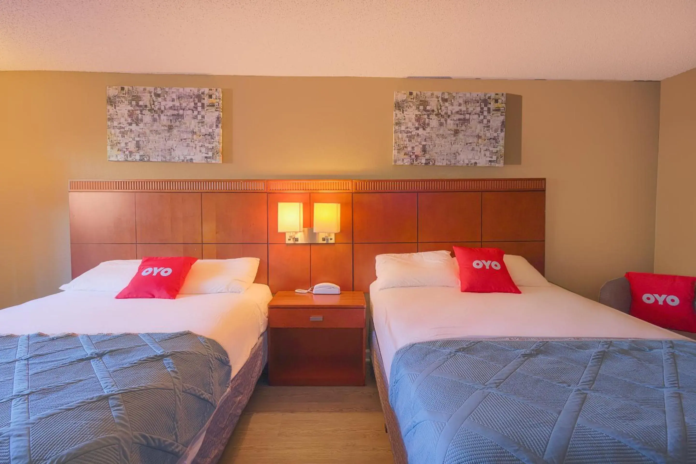 Bedroom, Bed in OYO Hotel Brownsville TN I-40 Bedroom, Bed in OYO Hotel Brownsville TN I-40