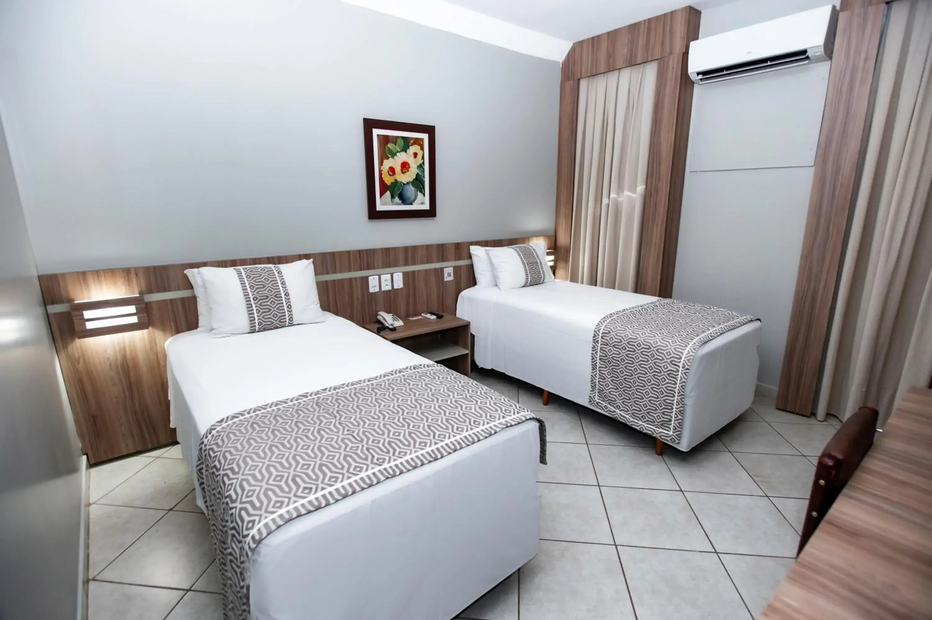 Luxury Twin Room - single occupancy in Paiaguas Palace Hotel Luxury Twin Room - single occupancy in Paiaguas Palace Hotel