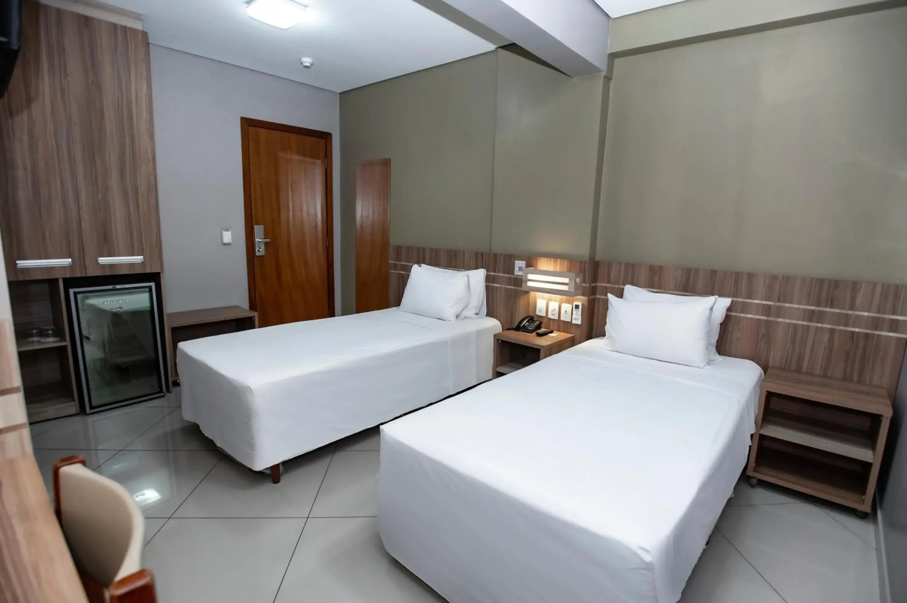 Budget Twin Room - single occupancy in Paiaguas Palace Hotel Budget Twin Room - single occupancy in Paiaguas Palace Hotel