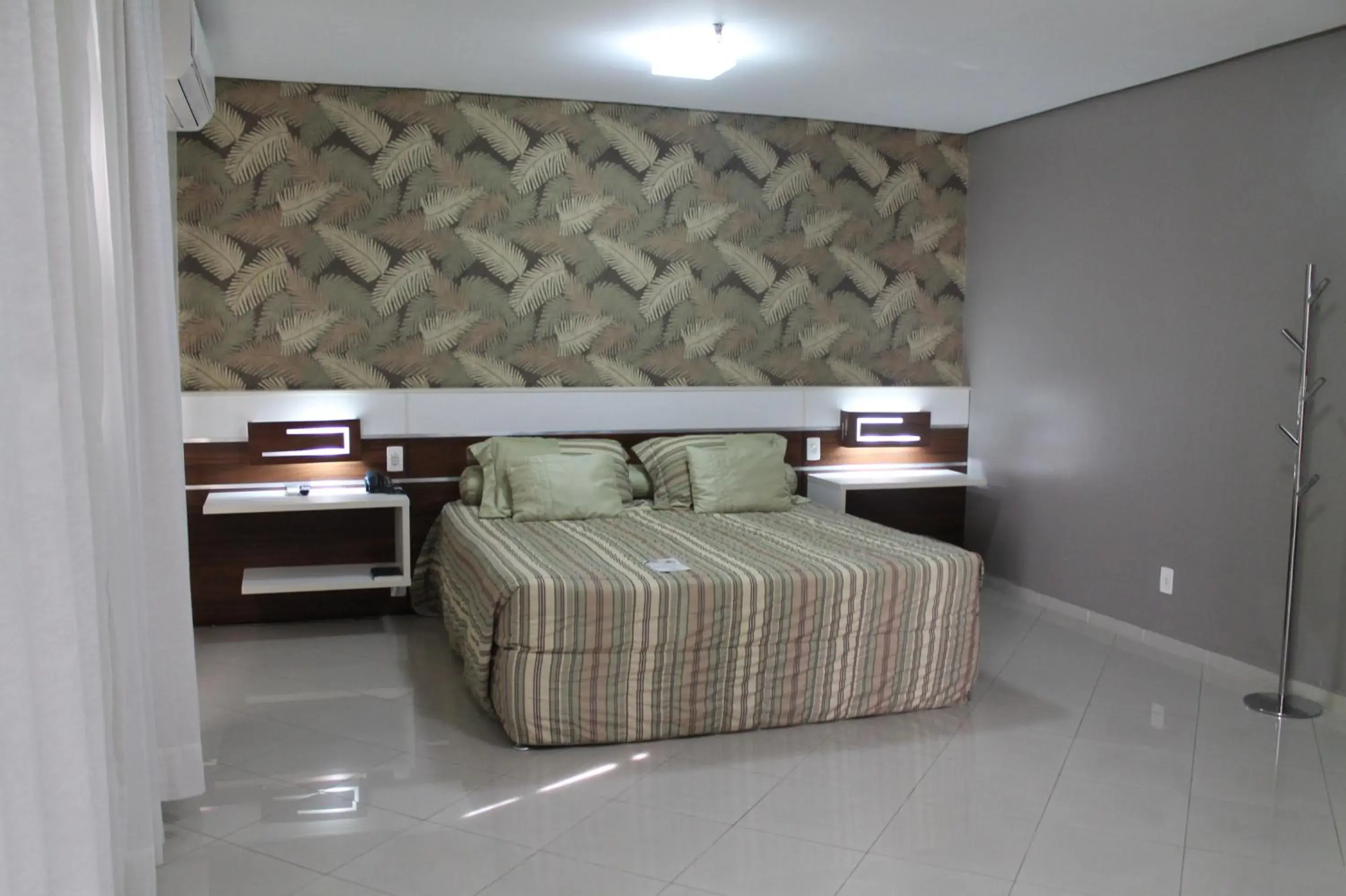 King Suite with Spa Bath in Paiaguas Palace Hotel King Suite with Spa Bath in Paiaguas Palace Hotel