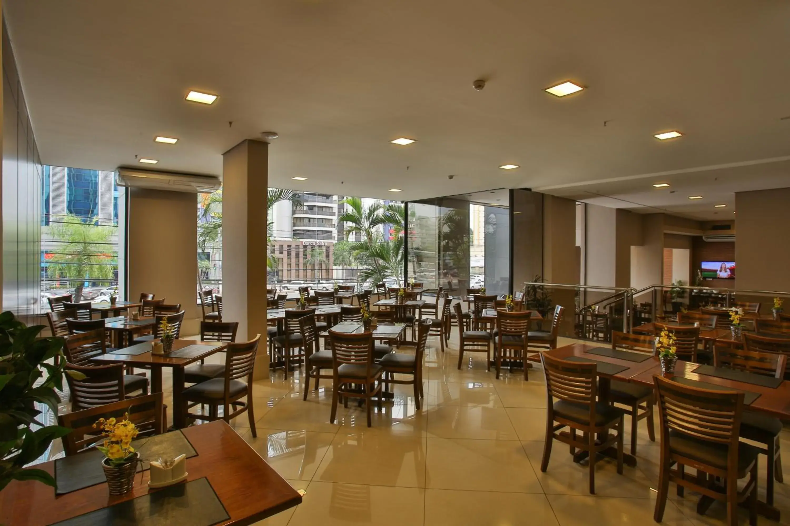 Restaurant/places to eat in Paiaguas Palace Hotel Restaurant/places to eat in Paiaguas Palace Hotel